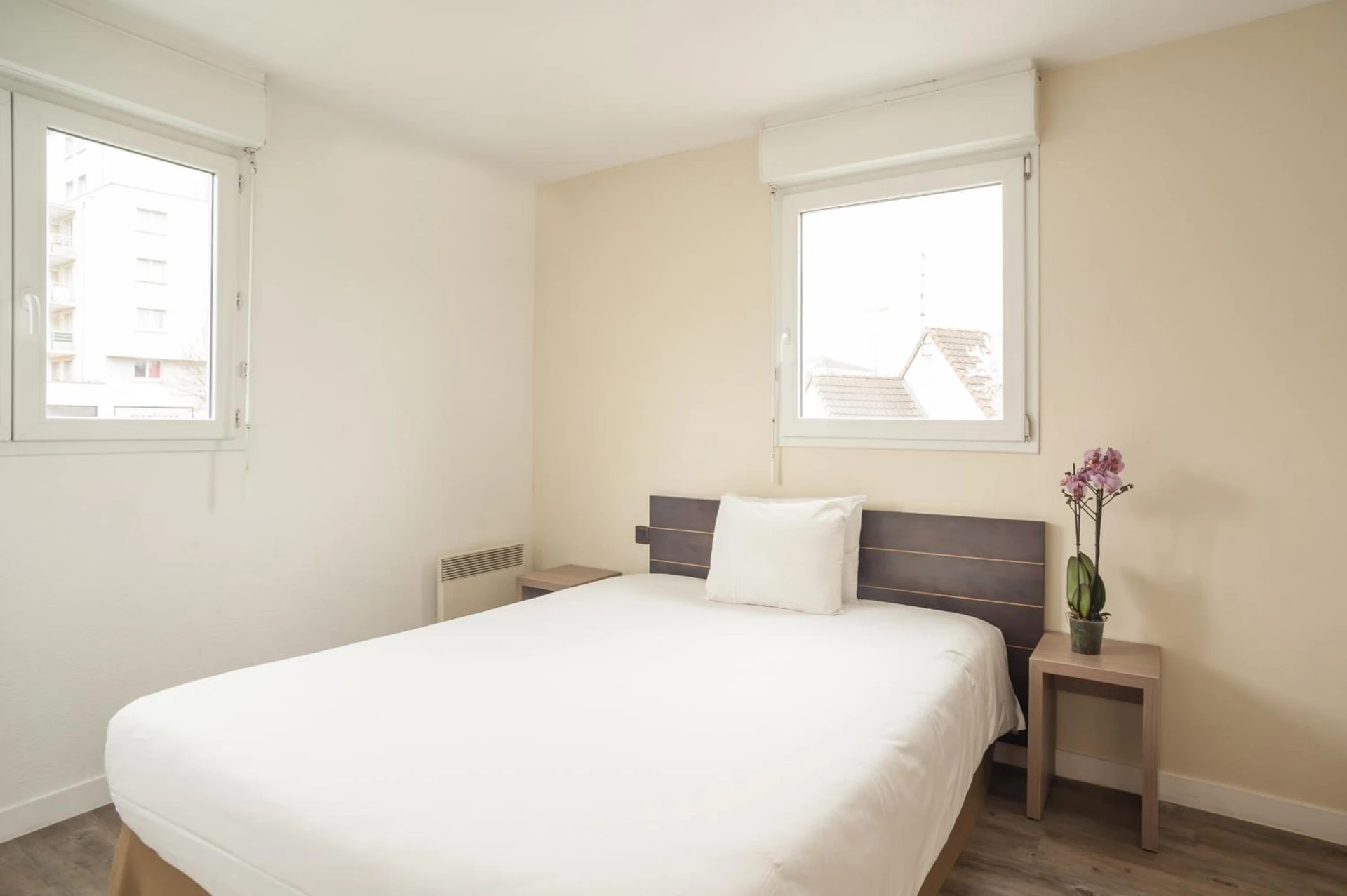 Magnifique chambre pour un séminaire d'entreprise à City Résidence Chelles - Chelles