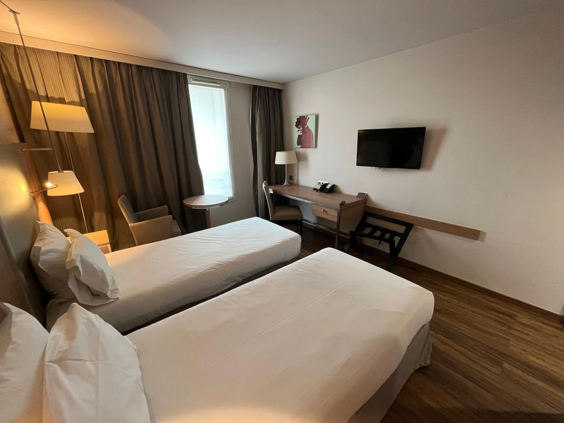 Magnifique chambre pour un séminaire d'entreprise à City Résidence Paris CDG Airport - Roissy-en-France