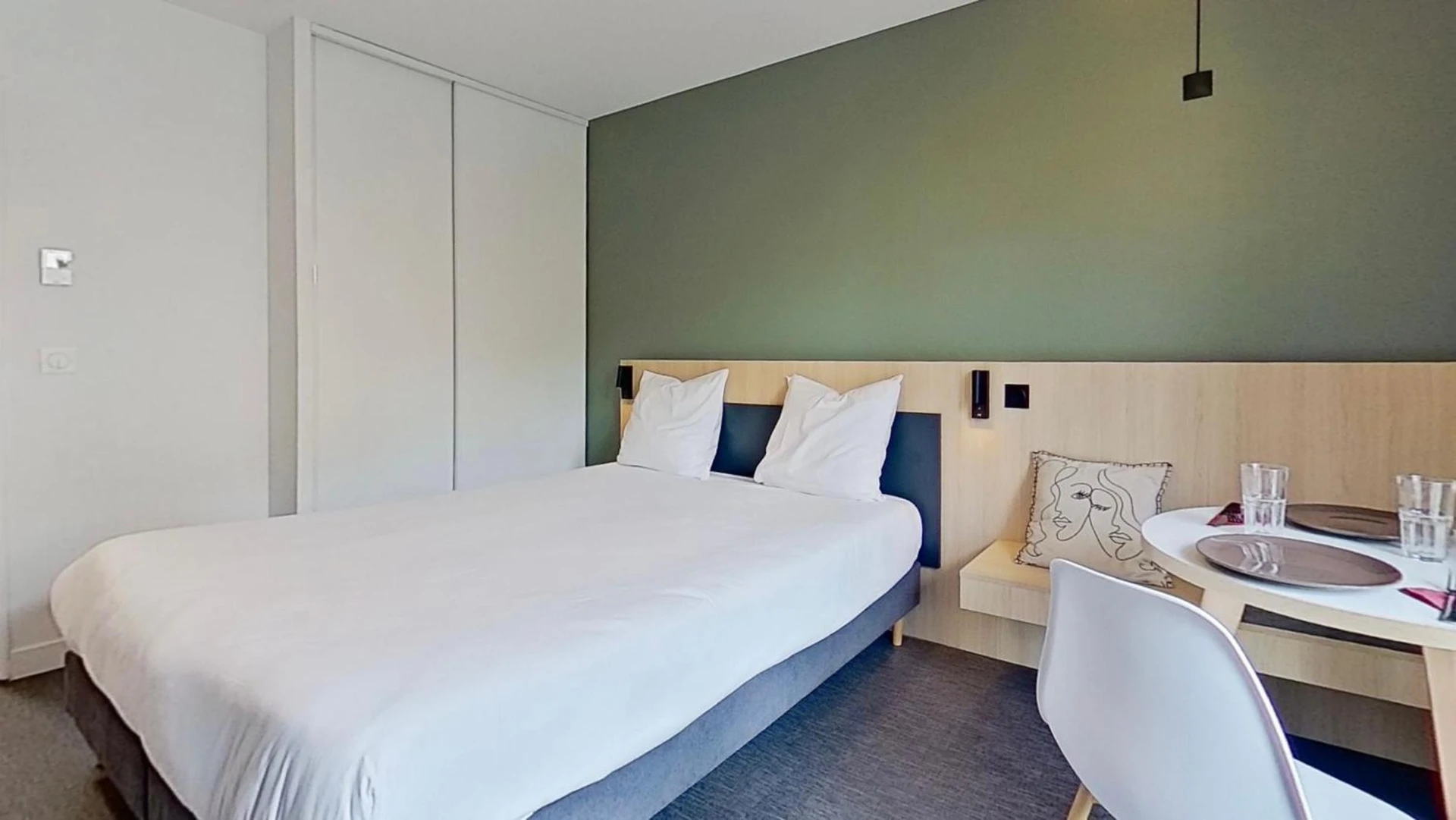 Magnifique chambre pour un séminaire d'entreprise à City Résidence Paris Saint-Maurice - Saint-Maurice