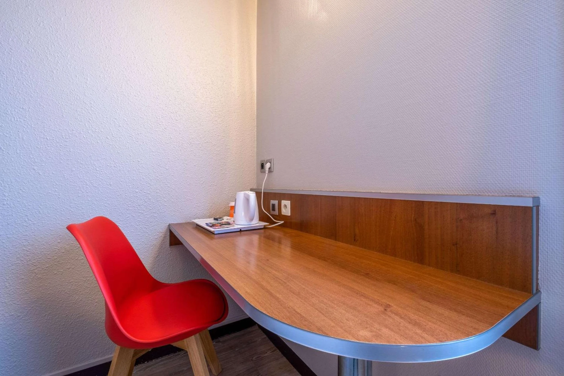 Magnifique chambre pour un séminaire d'entreprise à Comfort Hotel Linas - Montlhery - Montlhéry