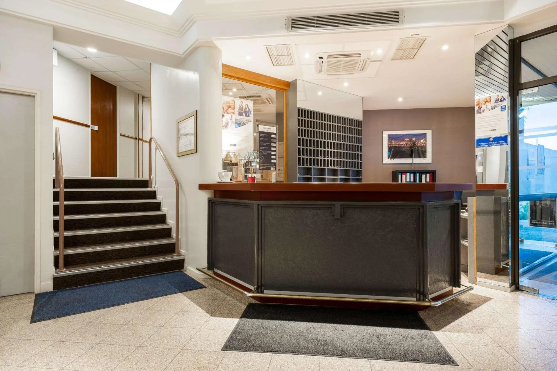 Organiser un séminaire d'entreprise : Comfort Hotel Toulouse Sud à ramonville-saint-agne