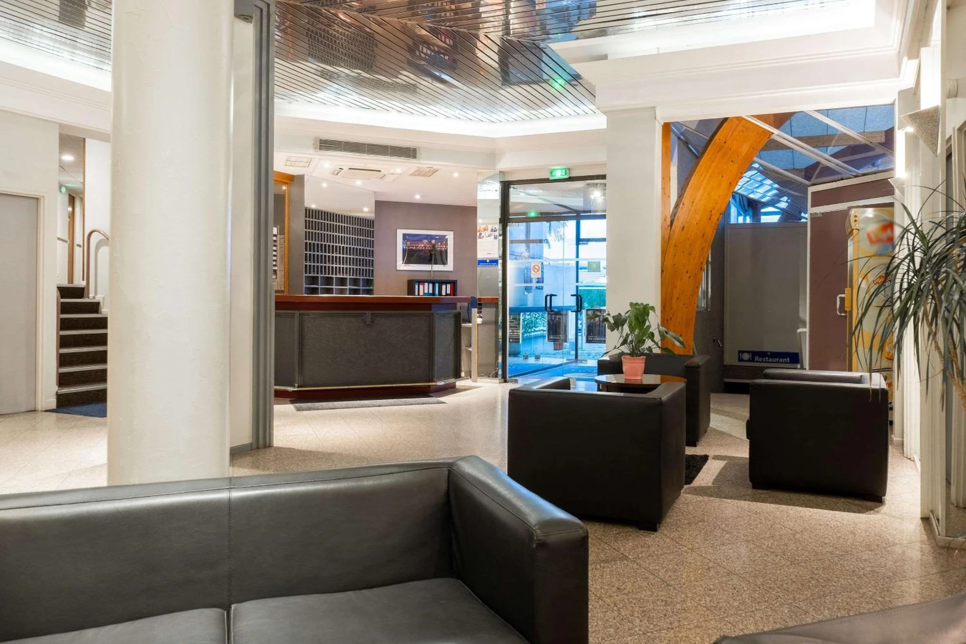 Organiser un séminaire d'entreprise : Comfort Hotel Toulouse Sud à ramonville-saint-agne