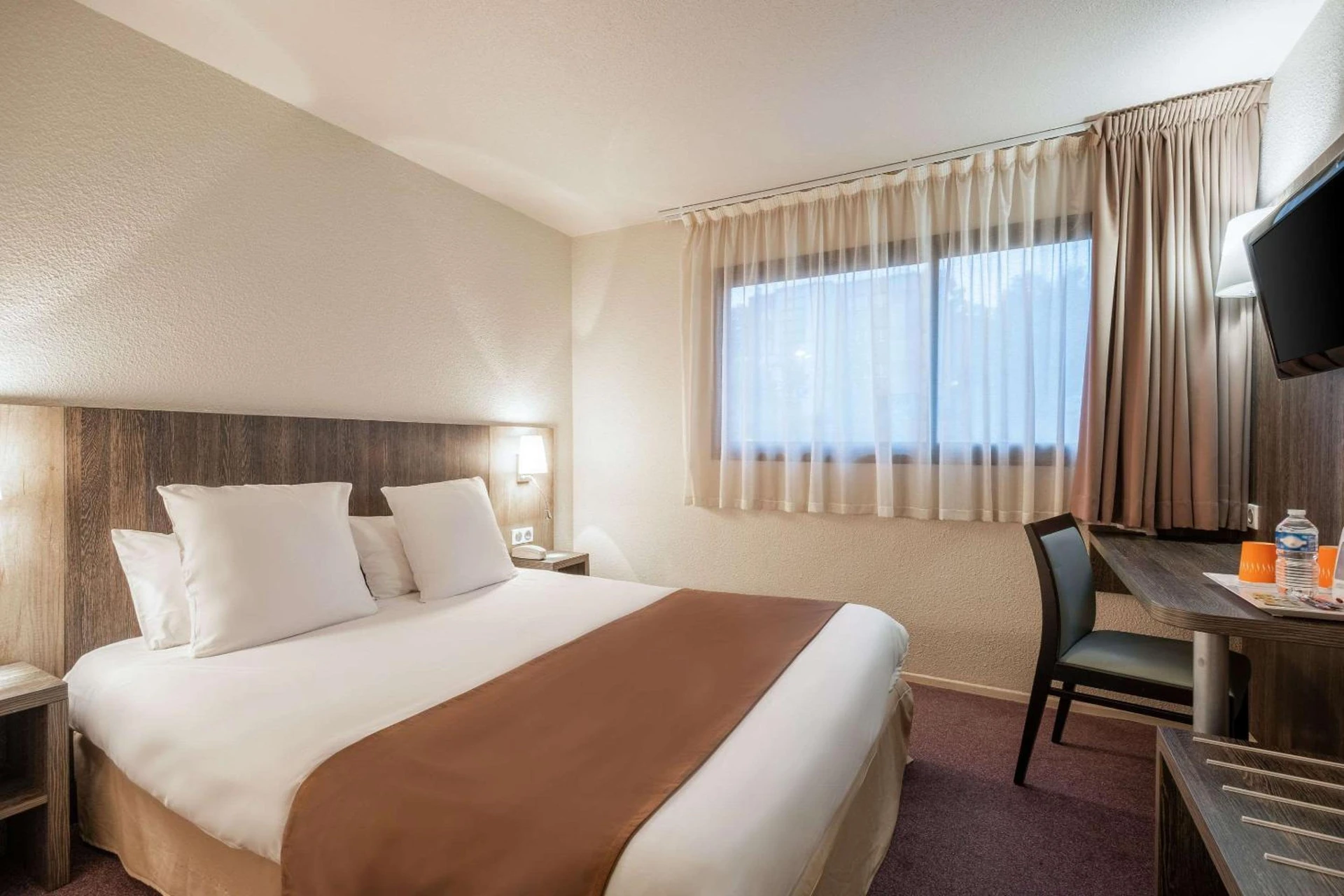 Organiser un séminaire d'entreprise : Comfort Hotel Toulouse Sud à ramonville-saint-agne