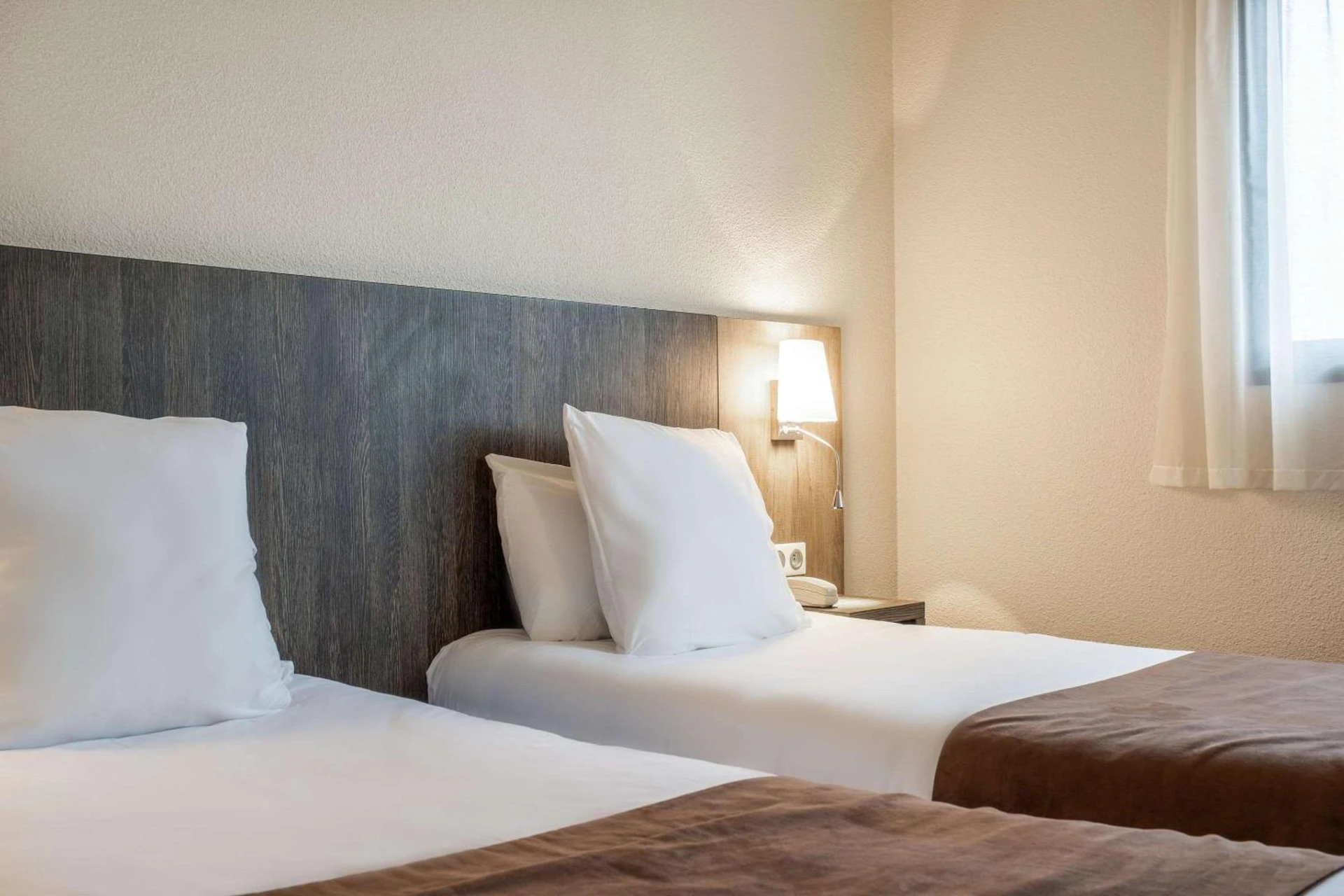 Chambre disponible pour un séminaire d'entreprise à Comfort Hotel Toulouse Sud - Ramonville-Saint-Agne
