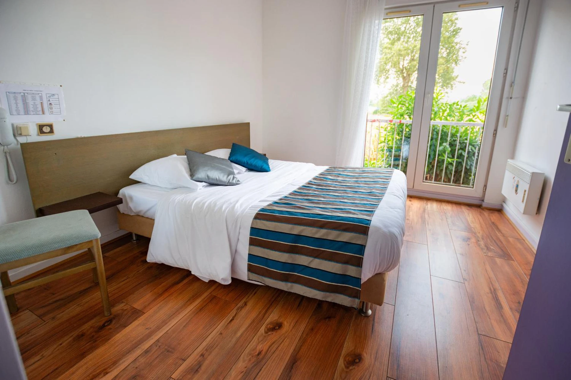 Chambre disponible pour un séminaire d'entreprise à Contact Hotel Du Ladhof - Colmar