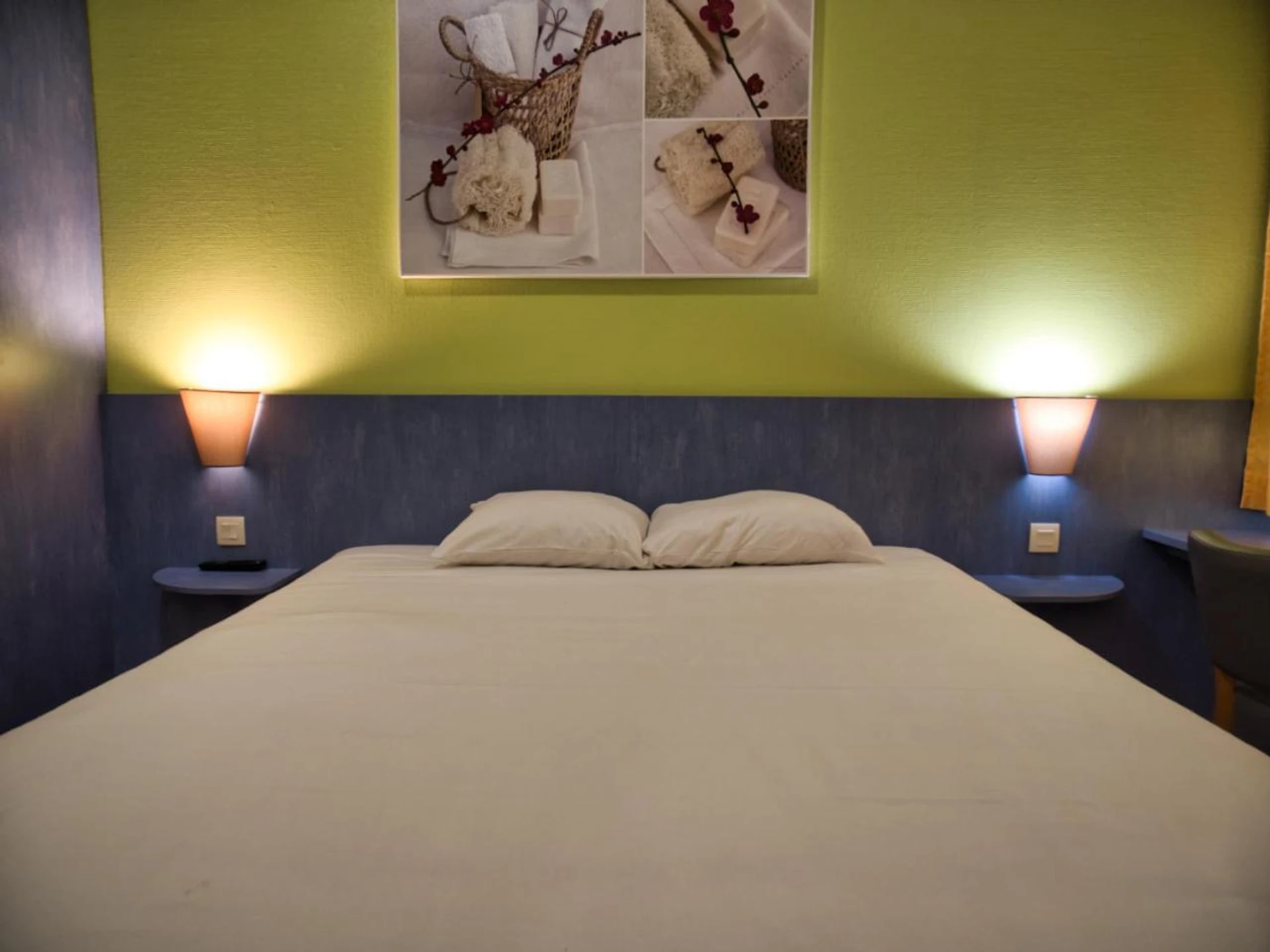 Chambre disponible pour un séminaire d'entreprise à Contact Hotel Le Seino Marin - Cléon Elbeuf - Cléon