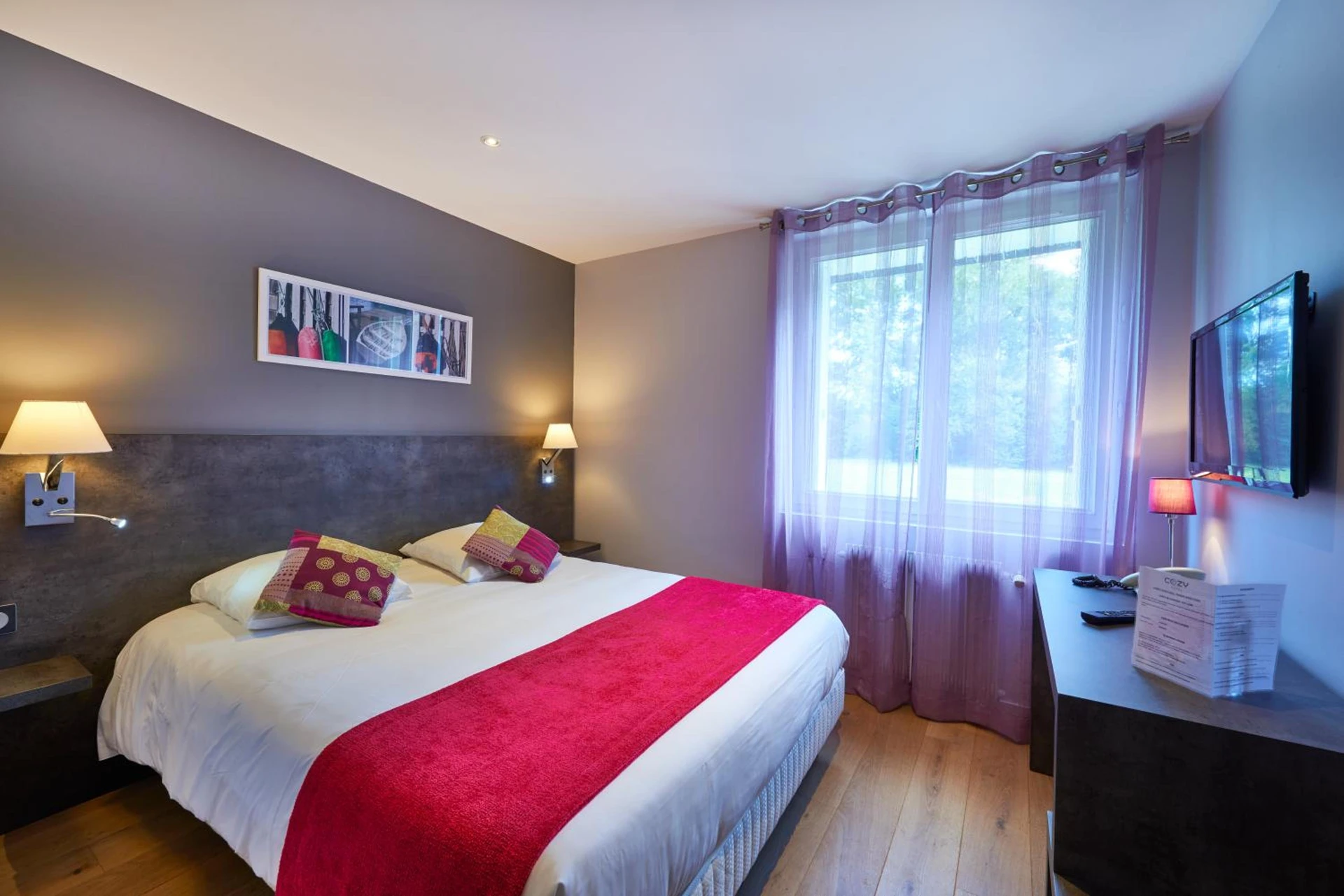 Chambre disponible pour un séminaire d'entreprise à Cozy Hôtel Logis Morlaix - Plouigneau