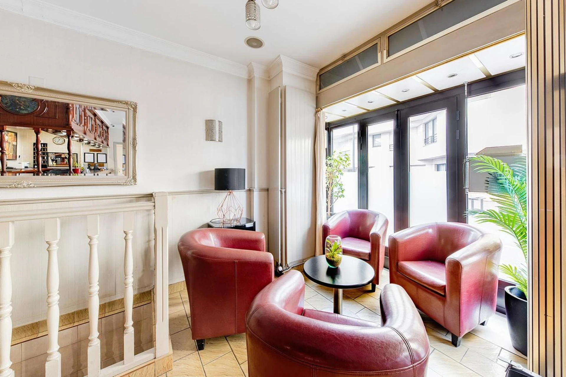 Ambiance de travail pour séminaire d'entreprise à Crystal Hotel - Levallois-Perret