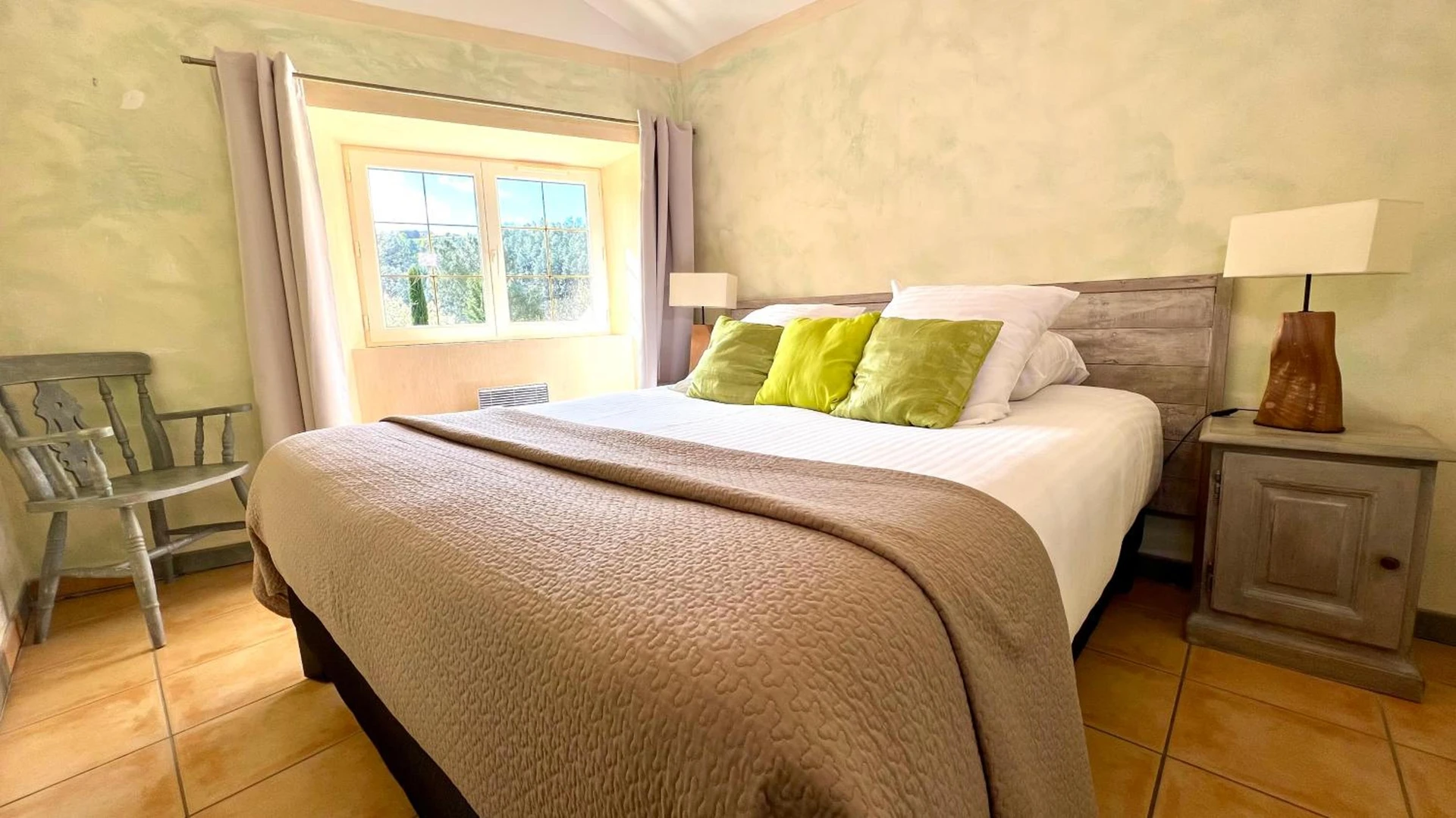 Chambre à Logis Hôtel Restaurant Le Domaine de l'Eau Vive - Organiser un séminaire d'entreprise à Largentière