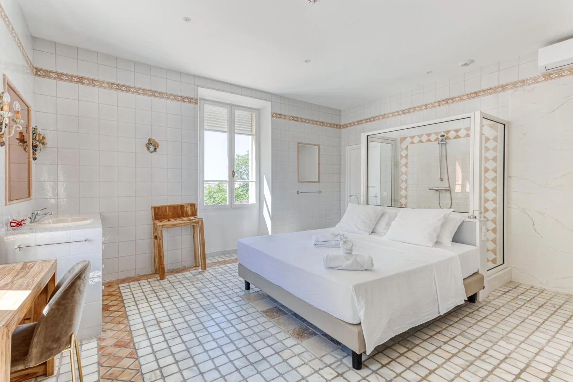 Chambre disponible pour un séminaire d'entreprise à DOMAINE DE LA NERTHE- HOTEL PROVENCE MEDITERRANEE - Gignac-la-Nerthe
