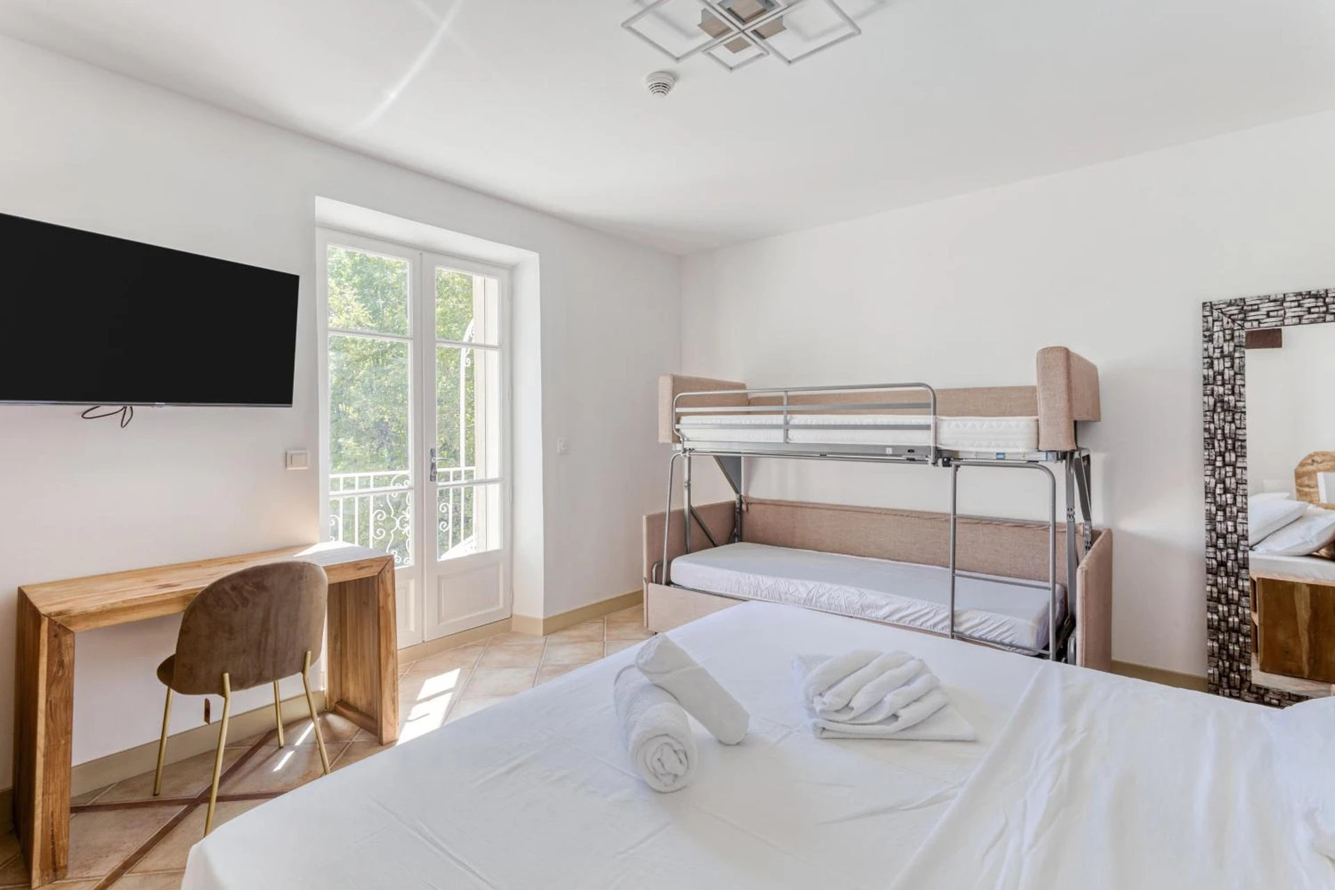 Chambre disponible pour un séminaire d'entreprise à DOMAINE DE LA NERTHE- HOTEL PROVENCE MEDITERRANEE - Gignac-la-Nerthe