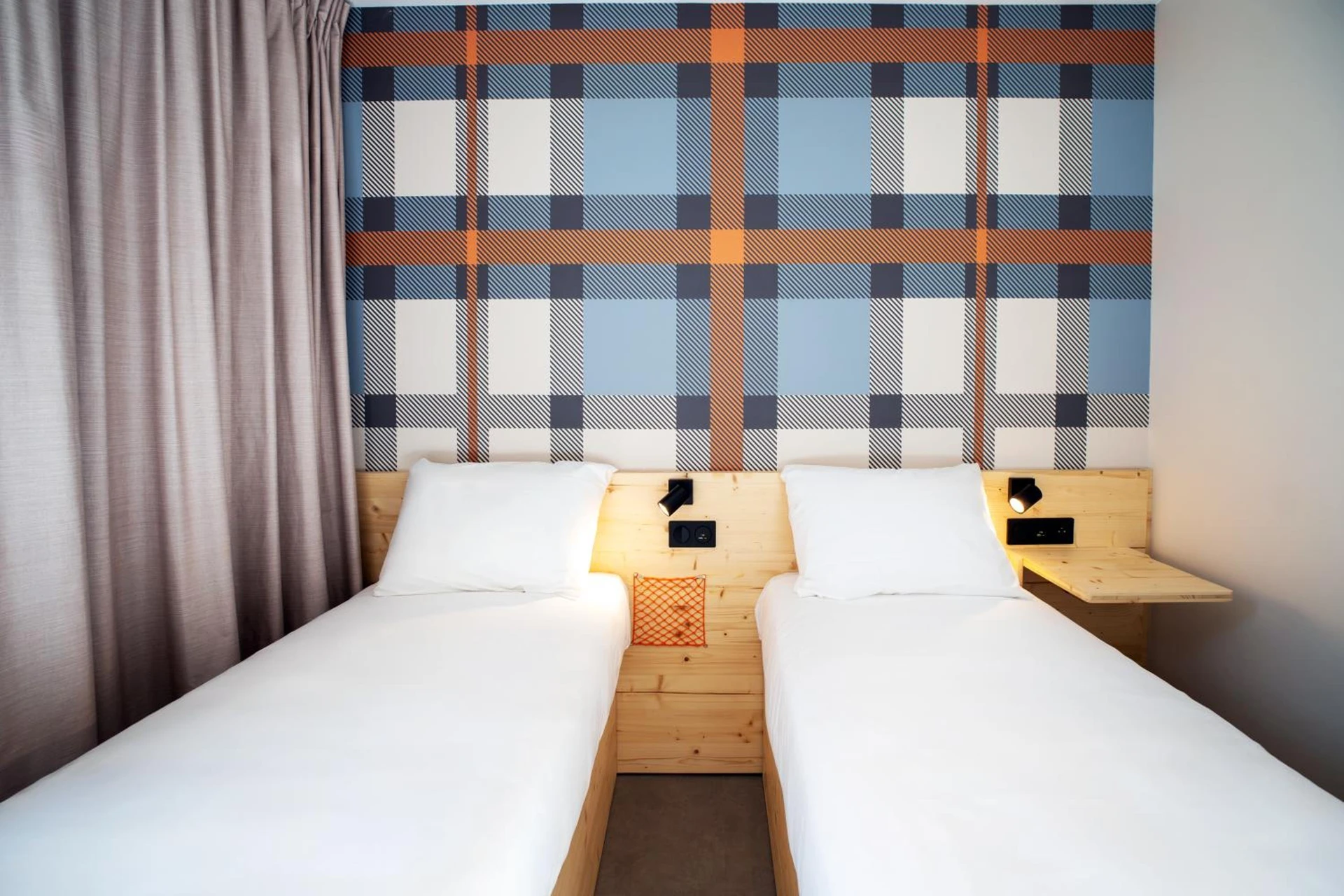 Organiser un séminaire d'entreprise : easyHotel Marseille Euromed à marseille-3e-arrondissement
