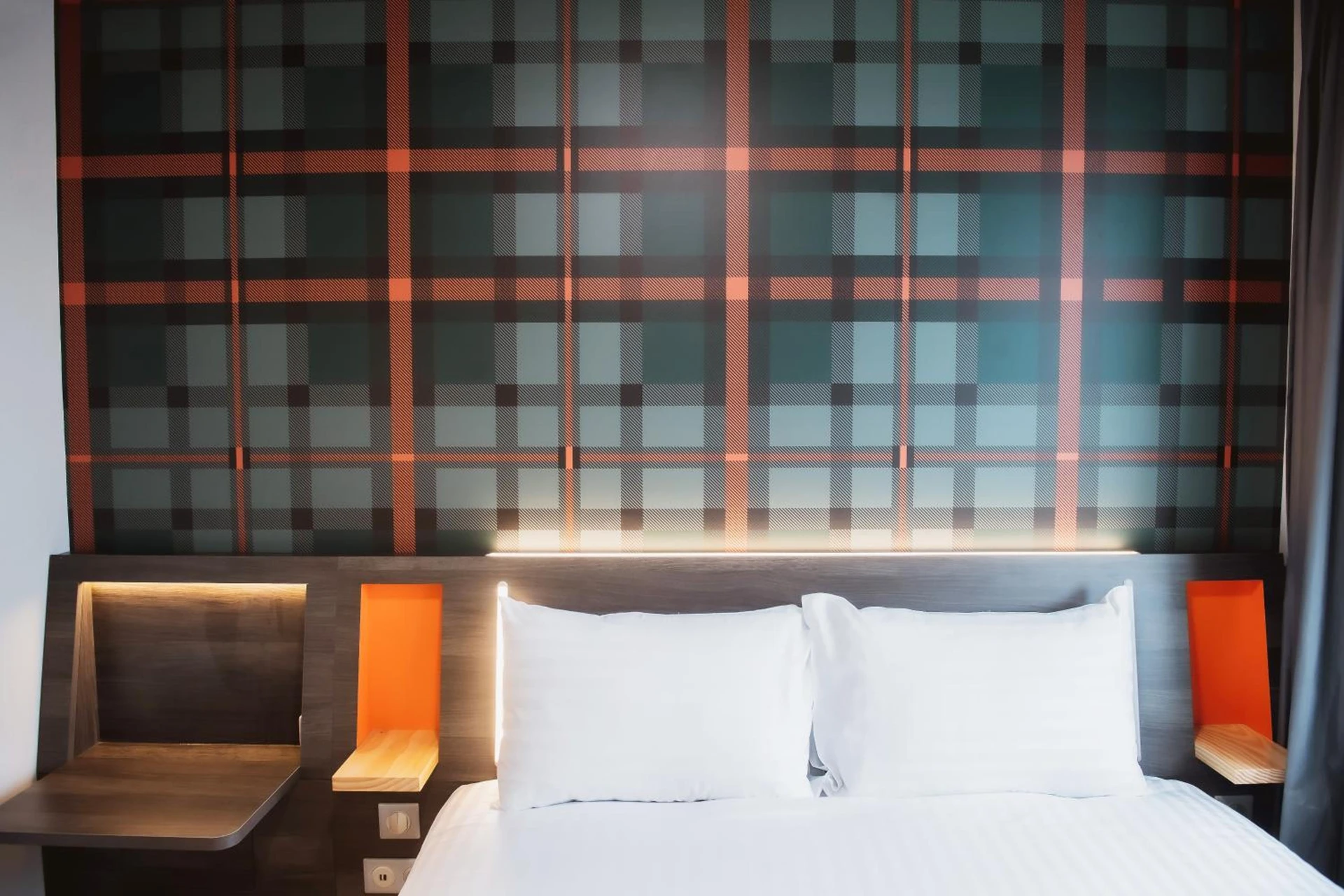 Ambiance de travail pour séminaire d'entreprise à easyHotel Paris Nord Aubervilliers - Aubervilliers