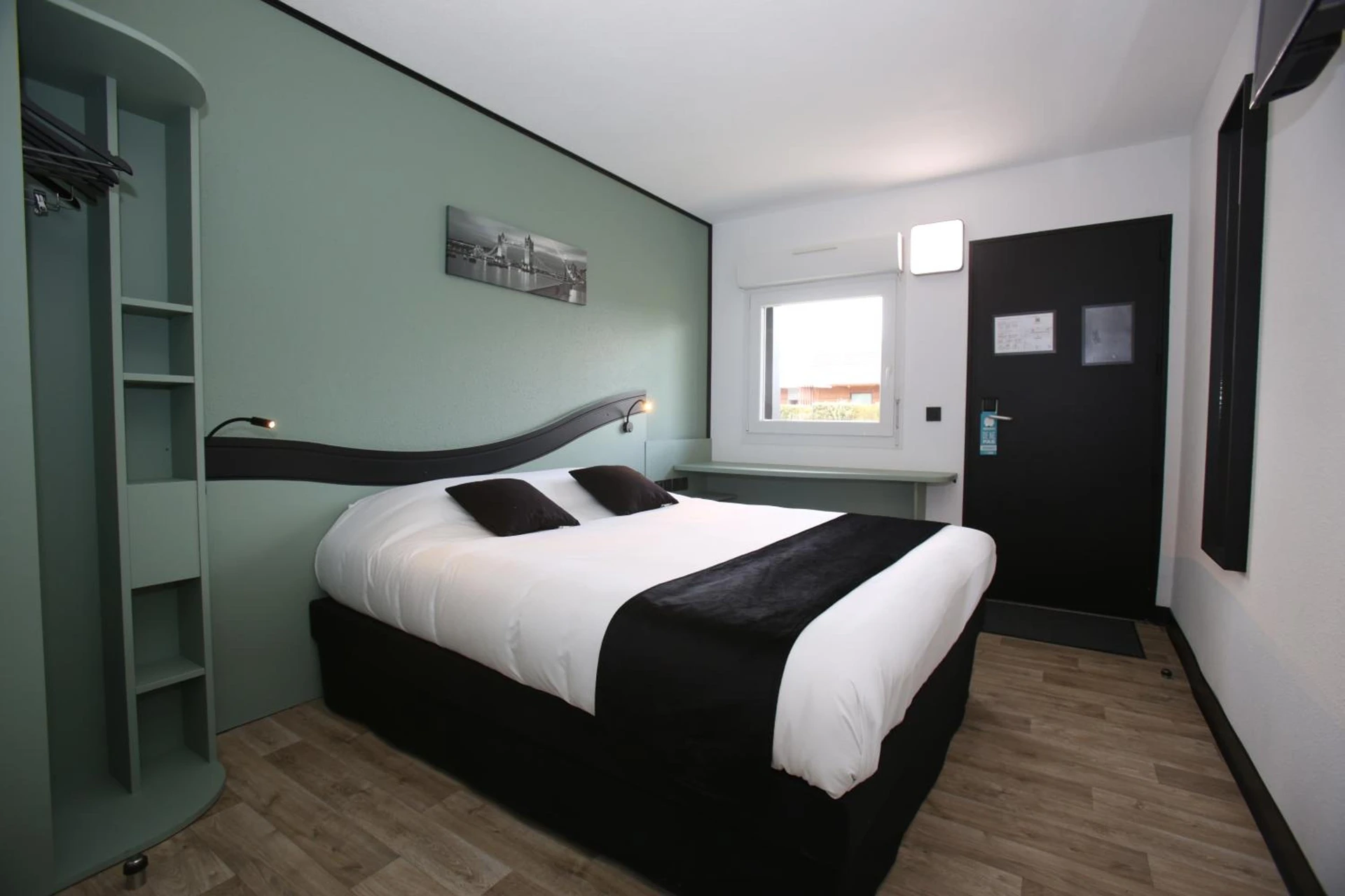 Organiser un séminaire d'entreprise : Enzo Hotels Chartres Mainvilliers by Kyriad Direct à mainvilliers