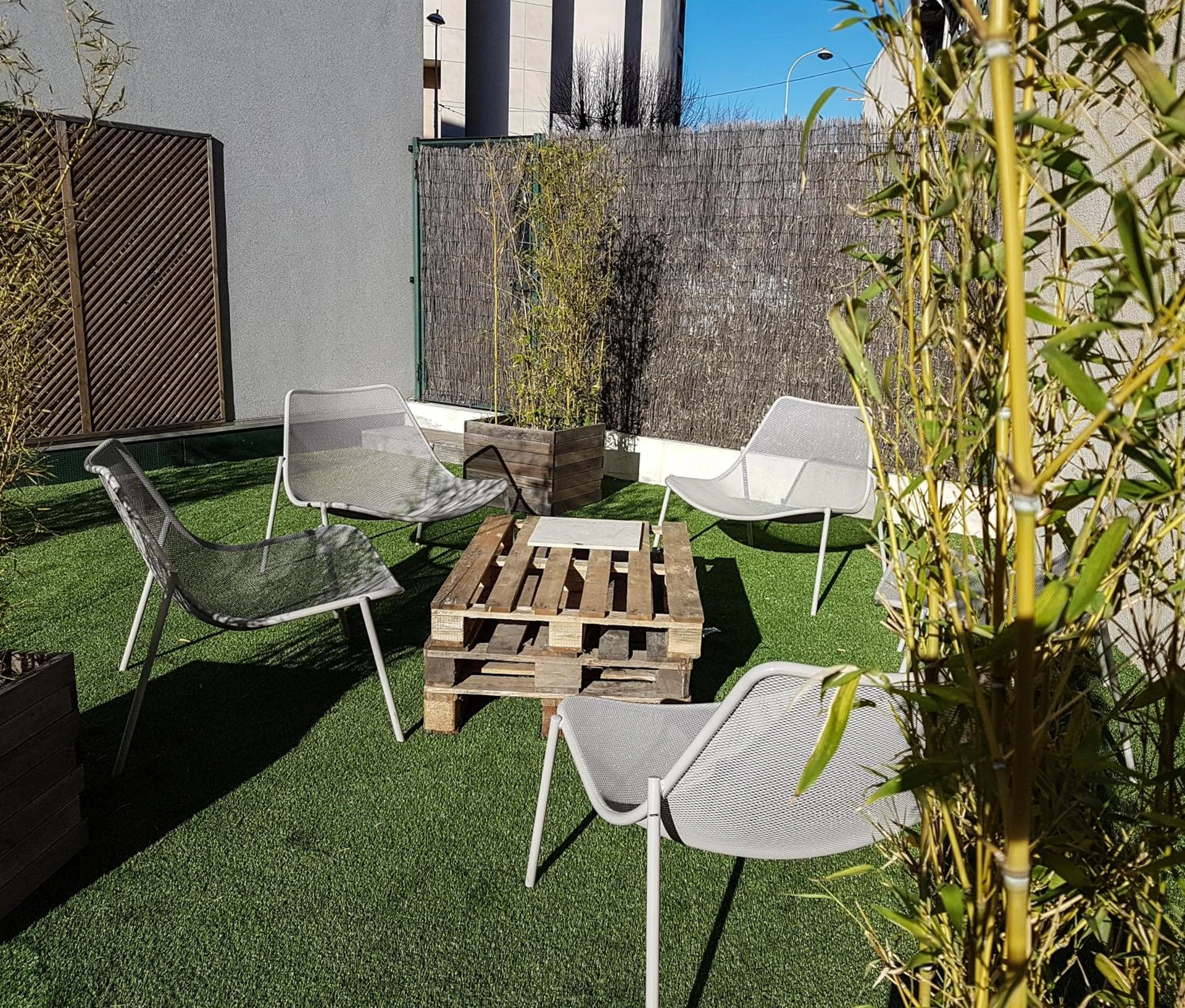 Chambre à Esatitude Hotel - Organiser un séminaire d'entreprise à Nice