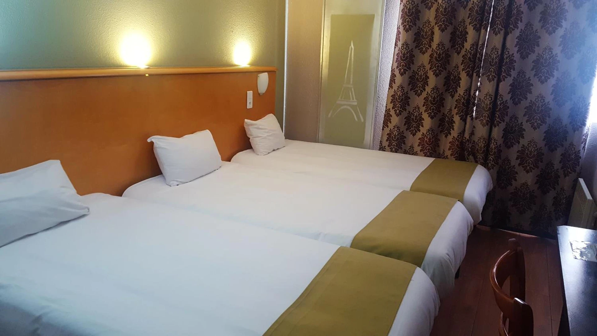 Chambre disponible pour un séminaire d'entreprise à Euro Hôtel Paris Créteil - Créteil