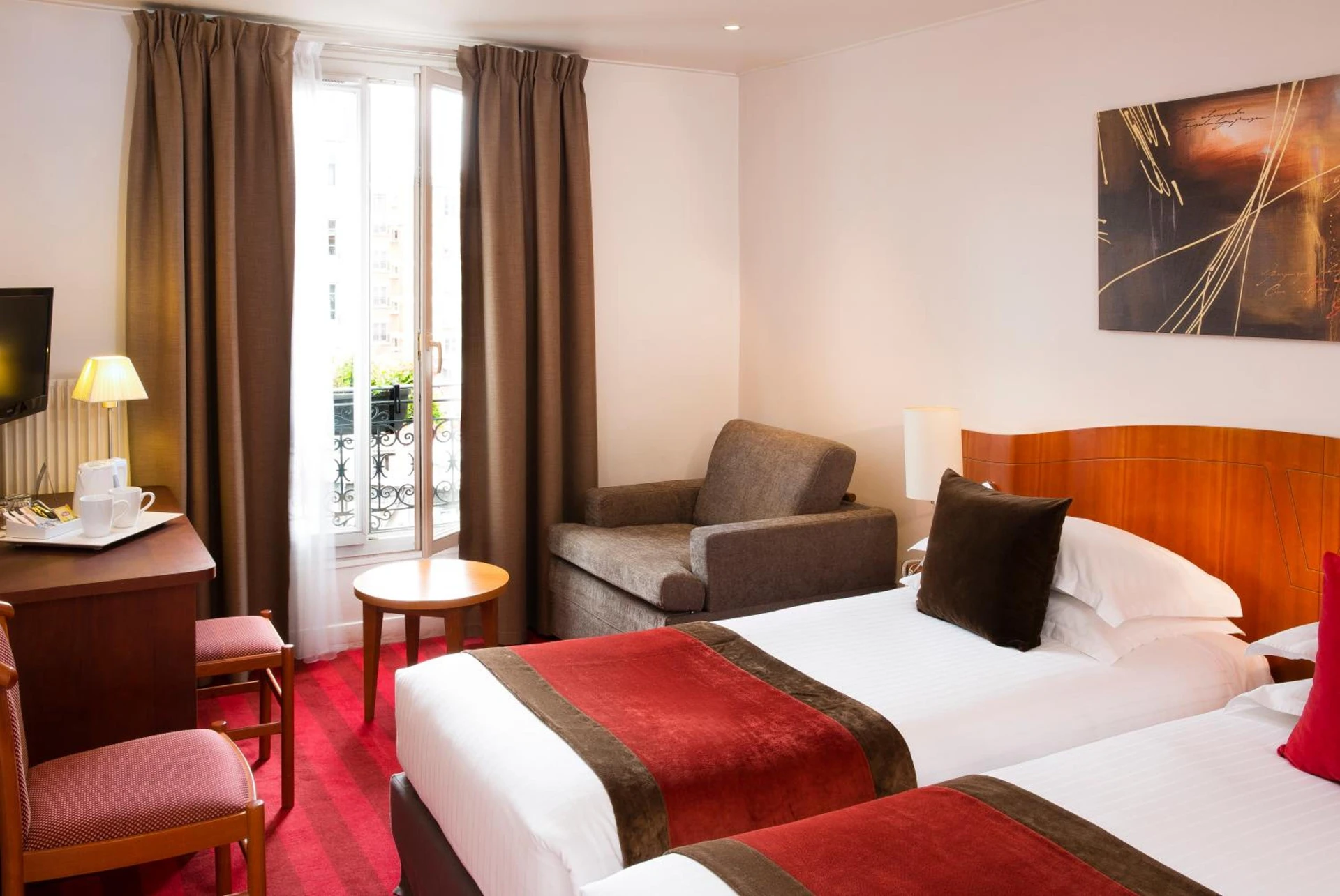 Magnifique chambre pour un séminaire d'entreprise à Europe Hotel Paris Eiffel - Paris