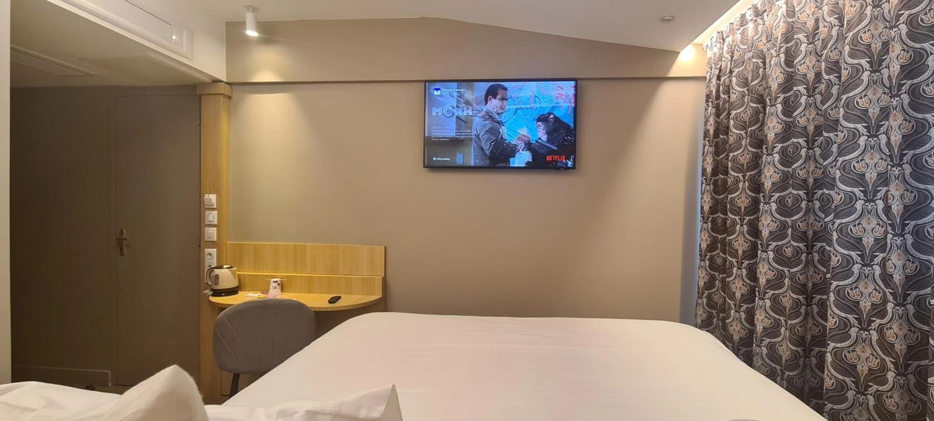 Chambre disponible pour un séminaire d'entreprise à Geographotel Paris-Roissy CDG Airport - Le Mesnil-Amelot
