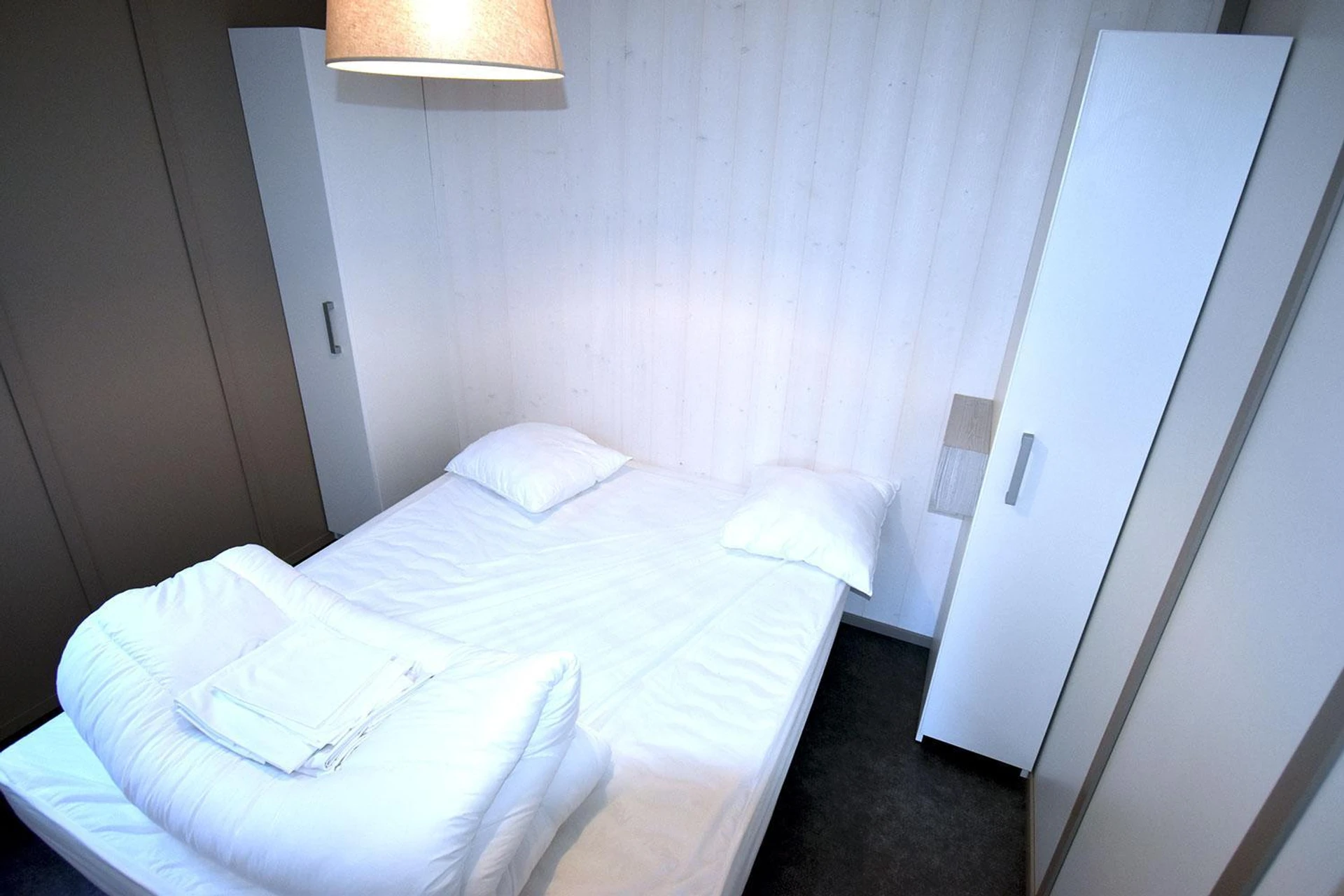 Chambre disponible pour un séminaire d'entreprise à Glamping Terre & Mer - Étables-sur-Mer
