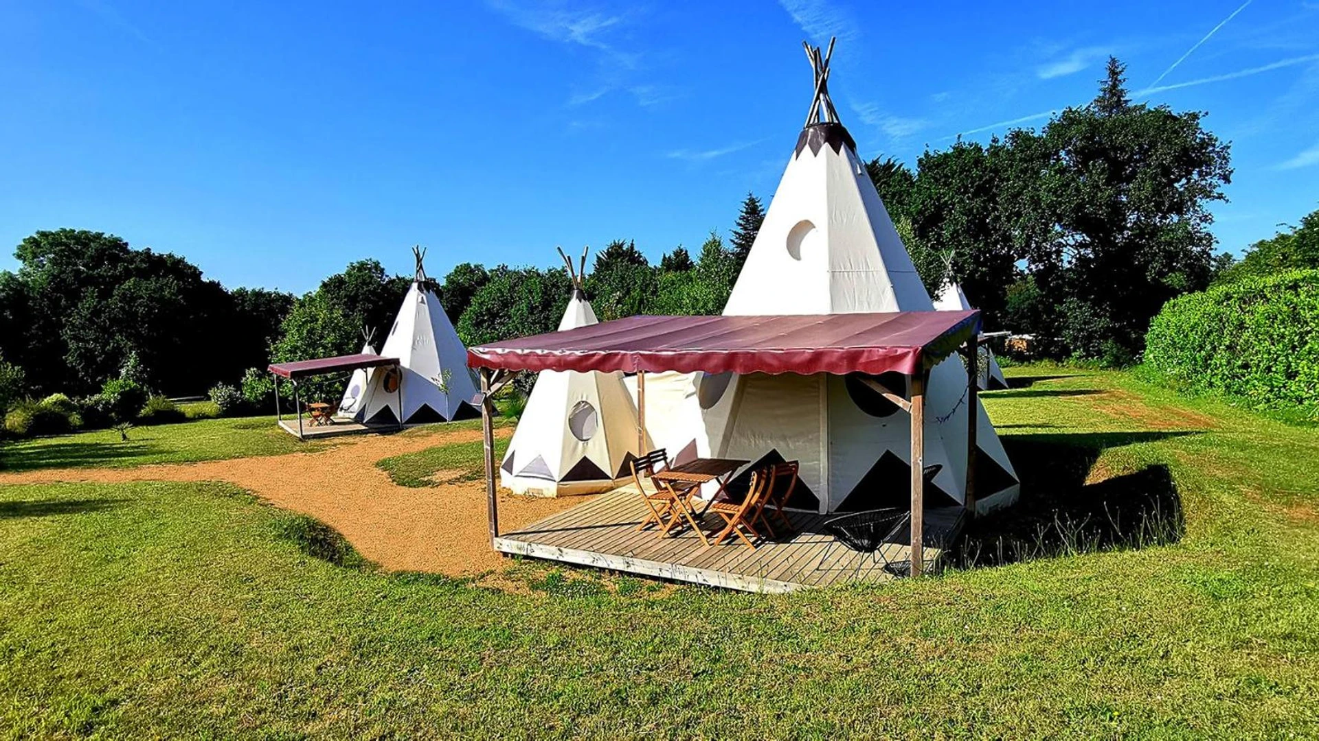 Chambre disponible pour un séminaire d'entreprise à Glamping Terre & Mer - Étables-sur-Mer
