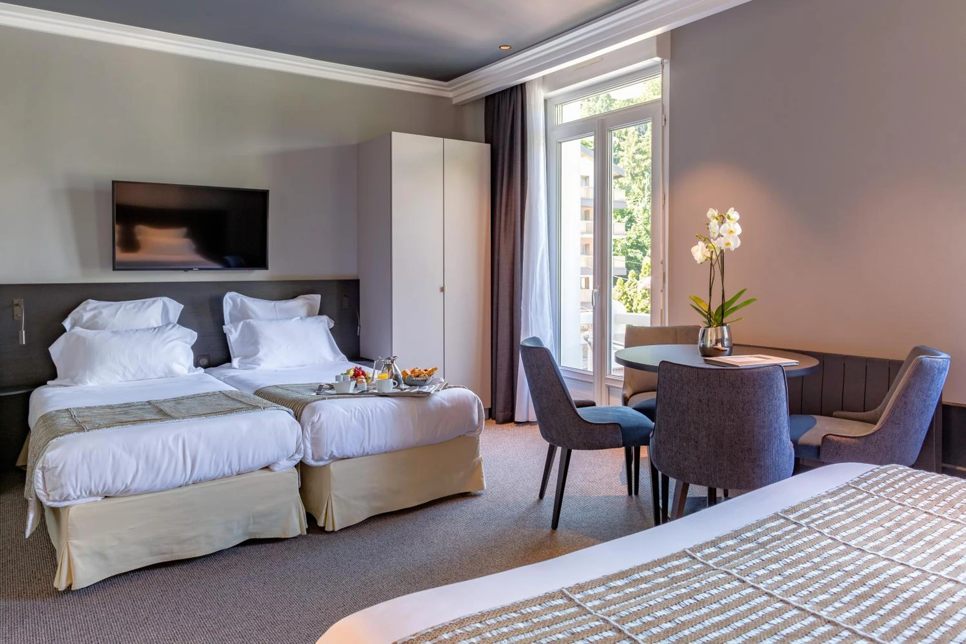 Magnifique chambre pour un séminaire d'entreprise à Golf Hôtel - Brides-les-Bains