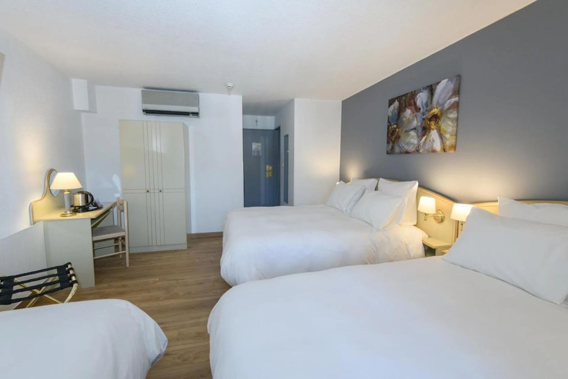 Chambre disponible pour un séminaire d'entreprise à Grand Hôtel d'Espagne - Lourdes