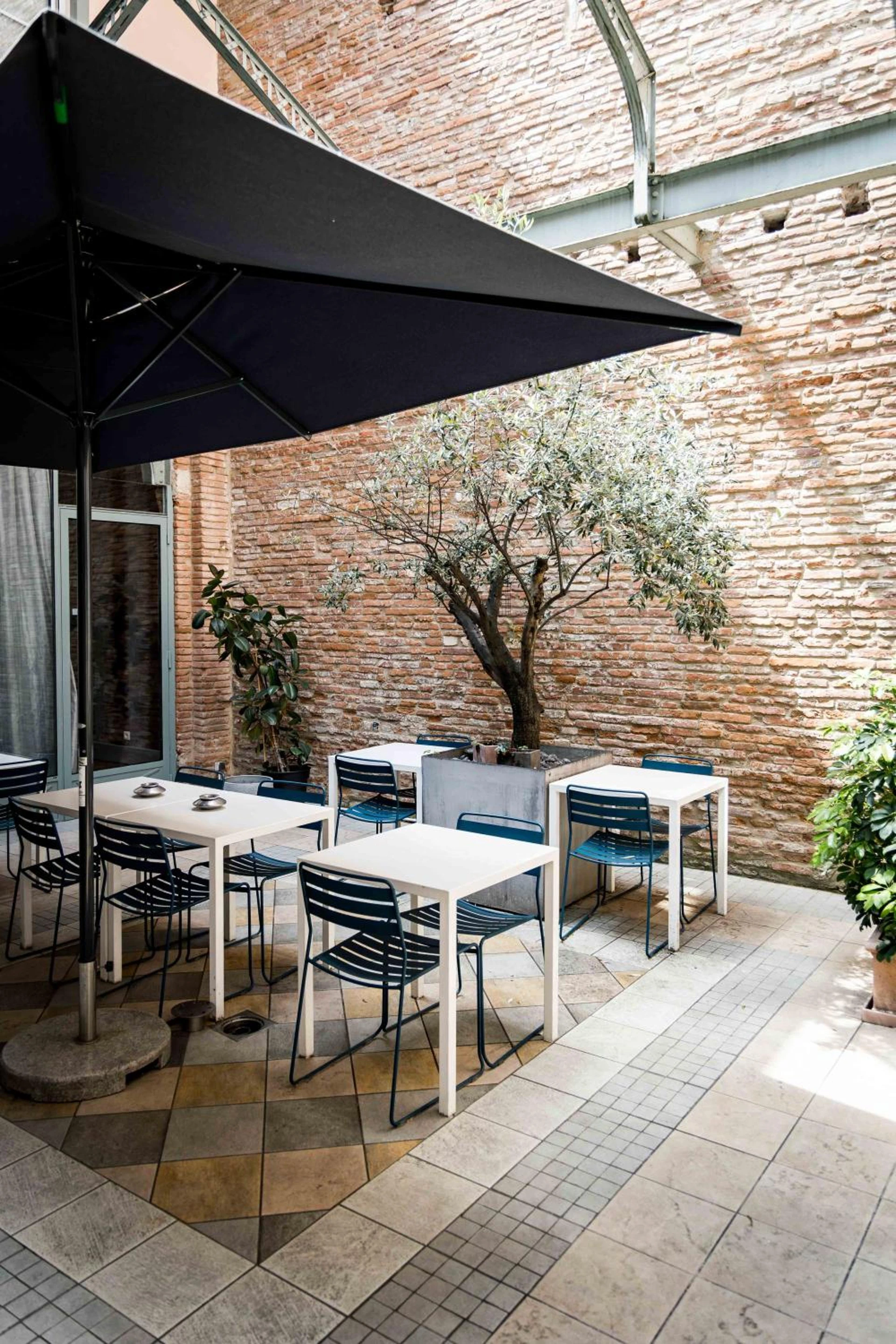 Lieu convivial pour un séminaire d'entreprise à Grand Hôtel d'Orléans - Toulouse - En savoir plus 