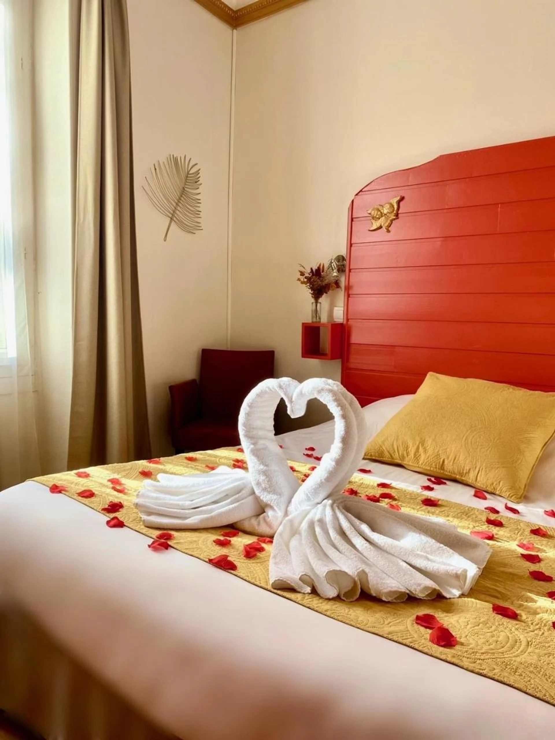 Chambre disponible pour un séminaire d'entreprise à Grand Hôtel De La Poste - Salon-de-Provence