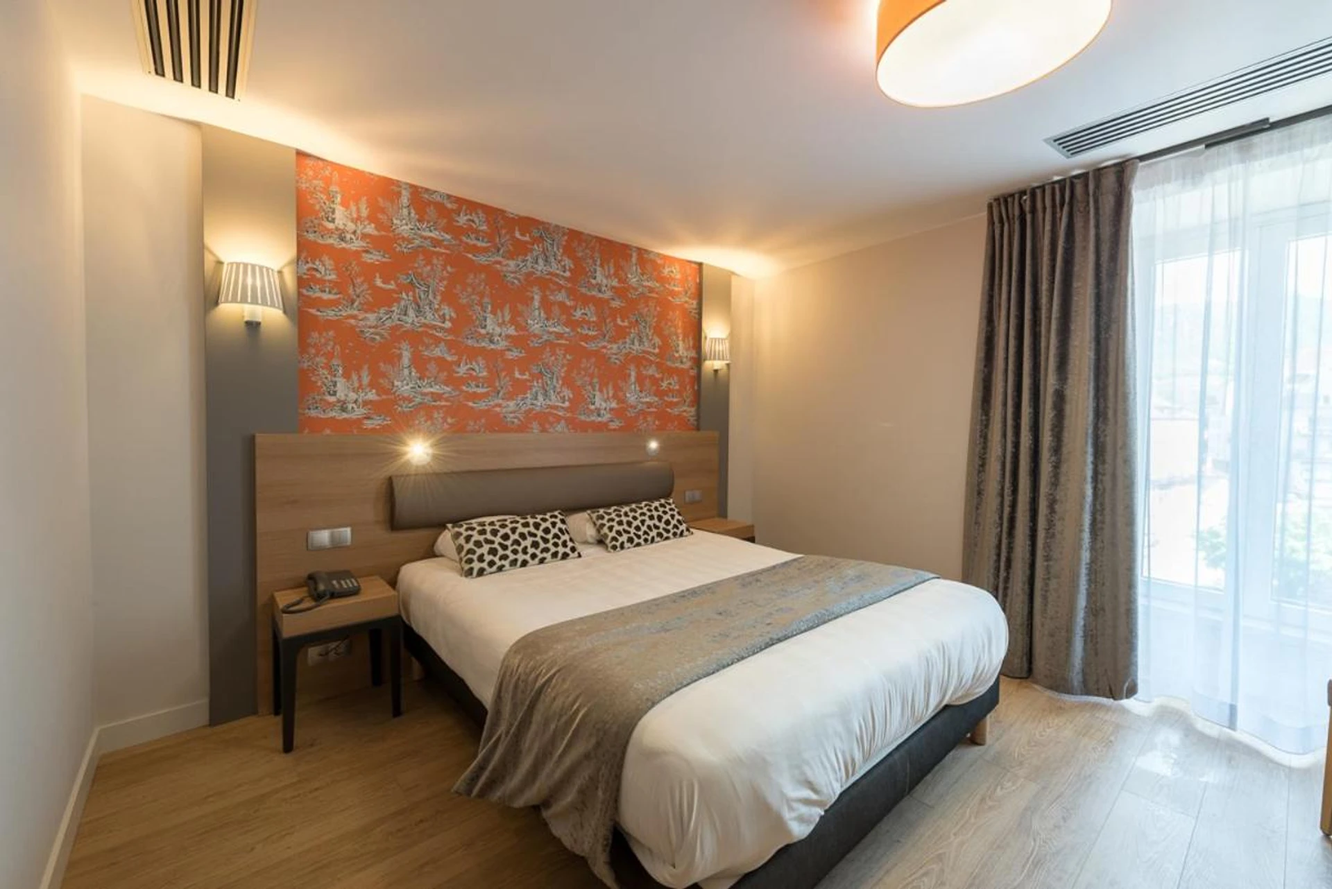 Chambre disponible pour un séminaire d'entreprise à Logis Grand Hôtel Des Bains - Salins-les-Bains