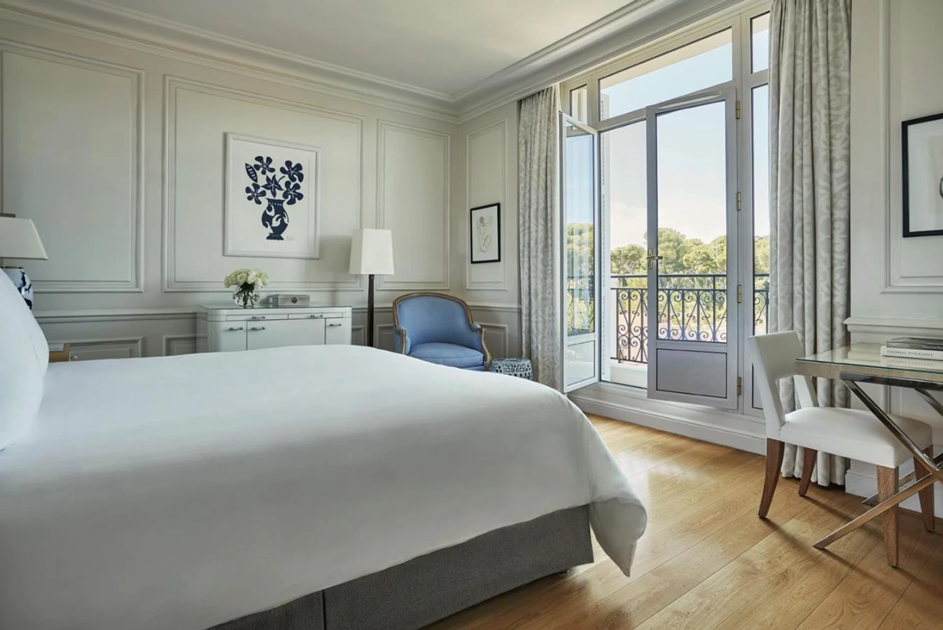 Chambre disponible pour un séminaire d'entreprise à Grand-Hôtel du Cap-Ferrat, A Four Seasons Hotel - Saint-Jean-Cap-Ferrat