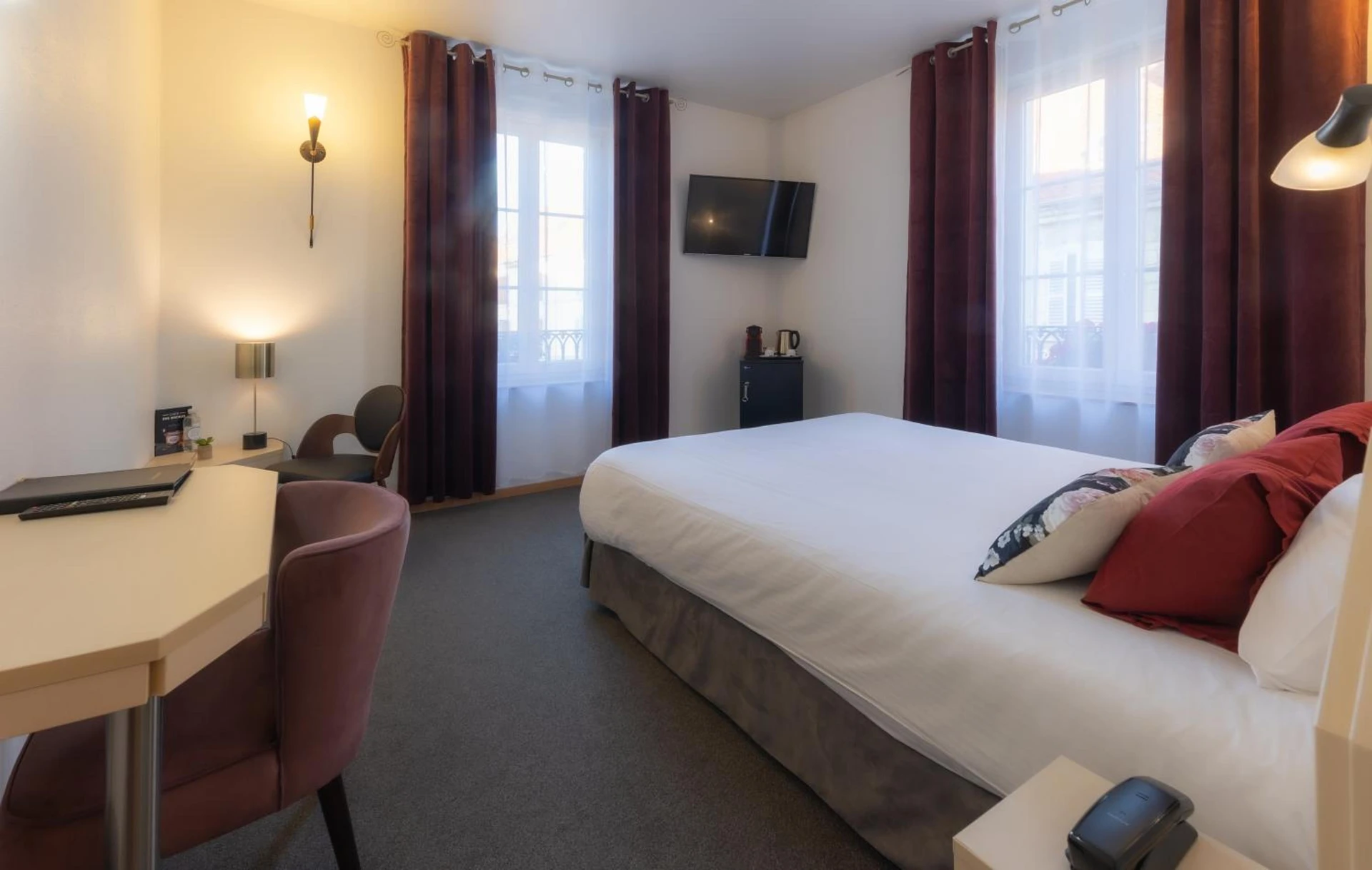 Chambre disponible pour un séminaire d'entreprise à Grand Hôtel Du Nord - Vesoul