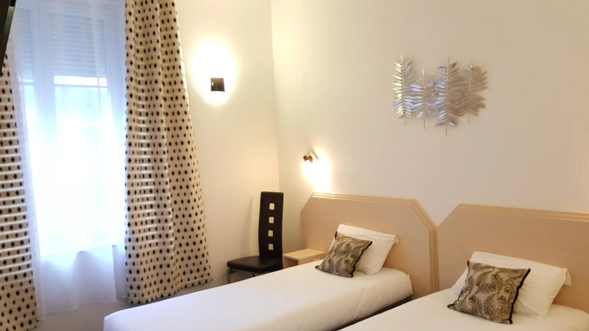 Chambre disponible pour un séminaire d'entreprise à Grand Hôtel Du Nord - Vesoul