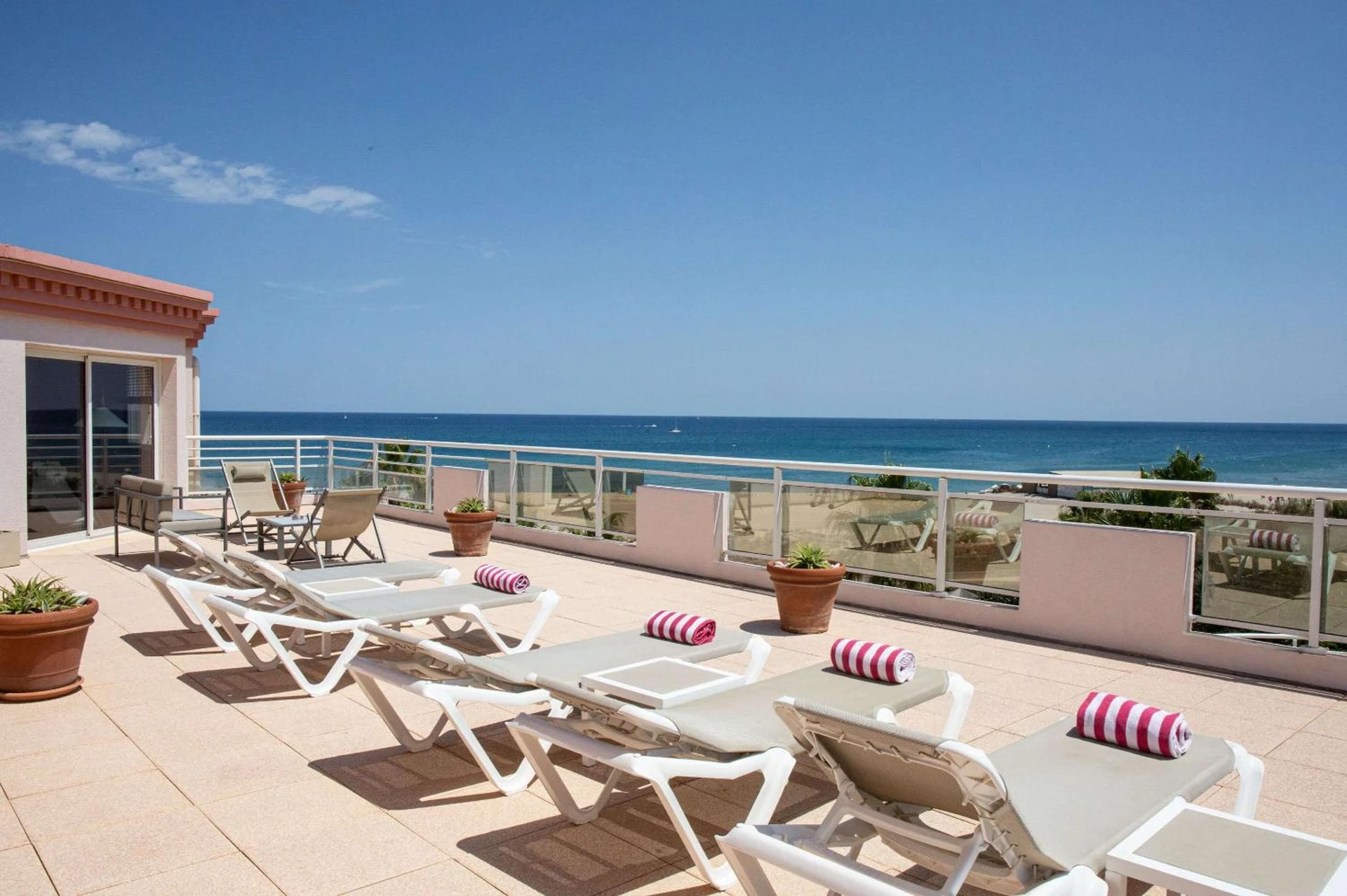 Chambre à Grand Hôtel Les Flamants Roses Thalasso & Spa - Organiser un séminaire d'entreprise à Canet-en-Roussillon