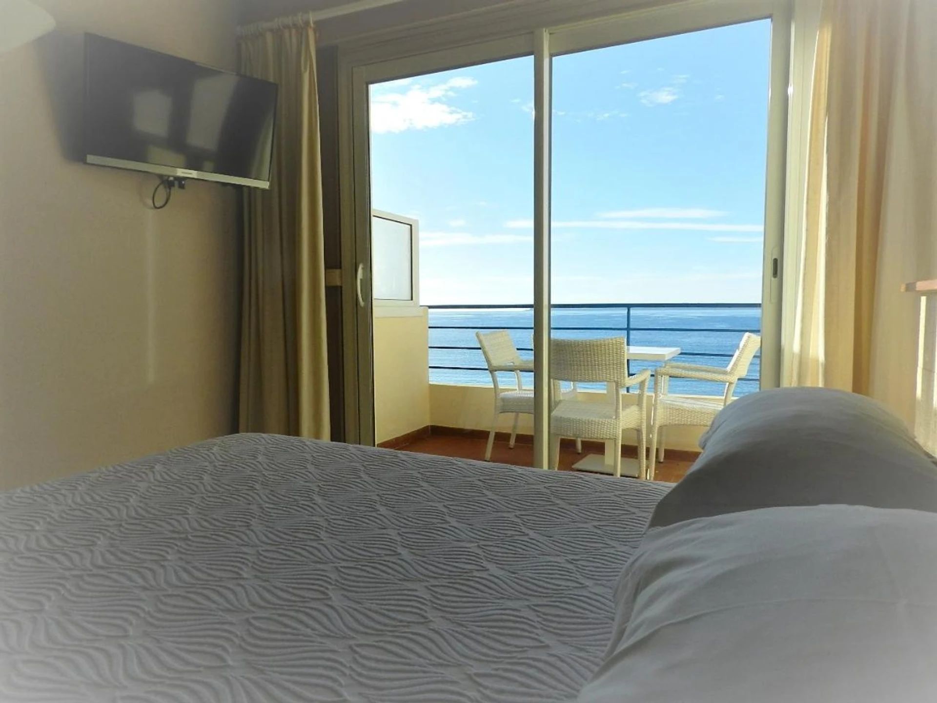 Chambre disponible pour un séminaire d'entreprise à Grand Hotel Moriaz - Marseille