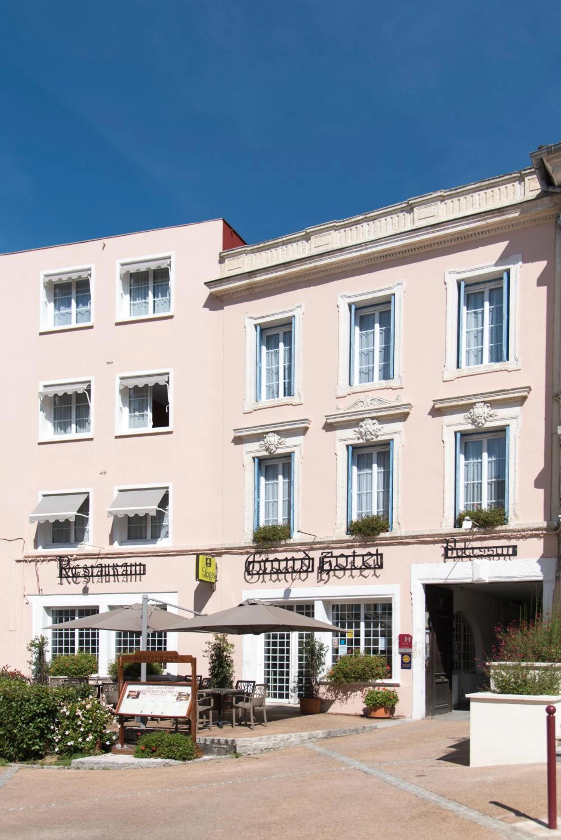 Salle de séminaire à Logis Grand Hotel Pelisson - Organiser un événement professionnel à Propriano