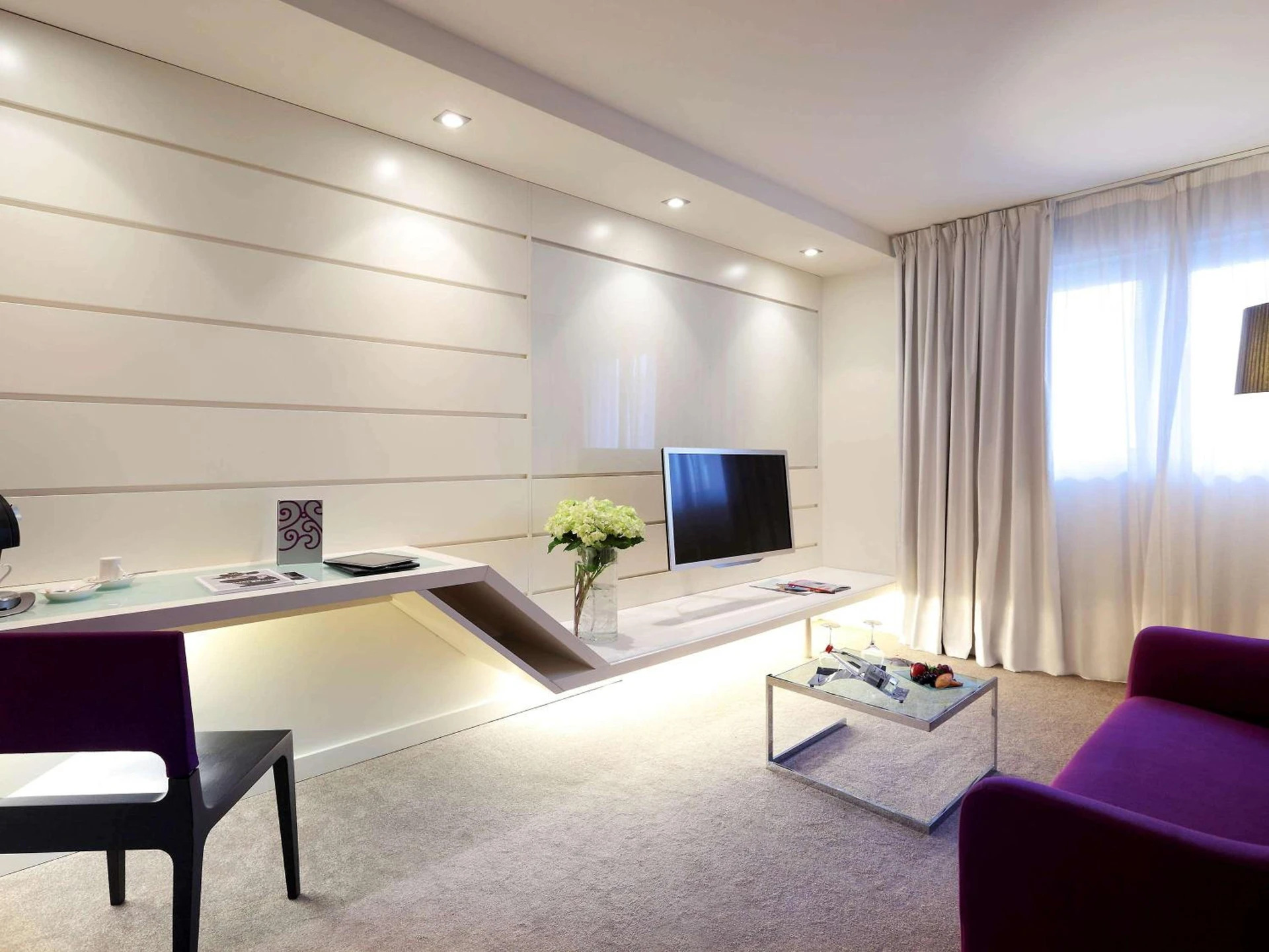 Magnifique chambre pour un séminaire d'entreprise à Grand Hôtel Roi René Aix en Provence Centre - MGallery - Aix-en-Provence
