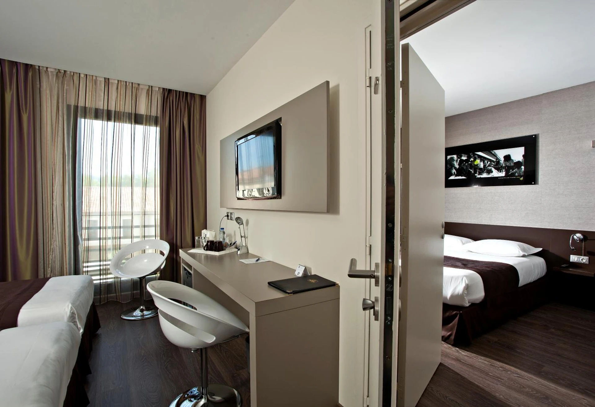 Magnifique chambre pour un séminaire d'entreprise à Grand Prix Hôtel & Restaurant - Le Castellet