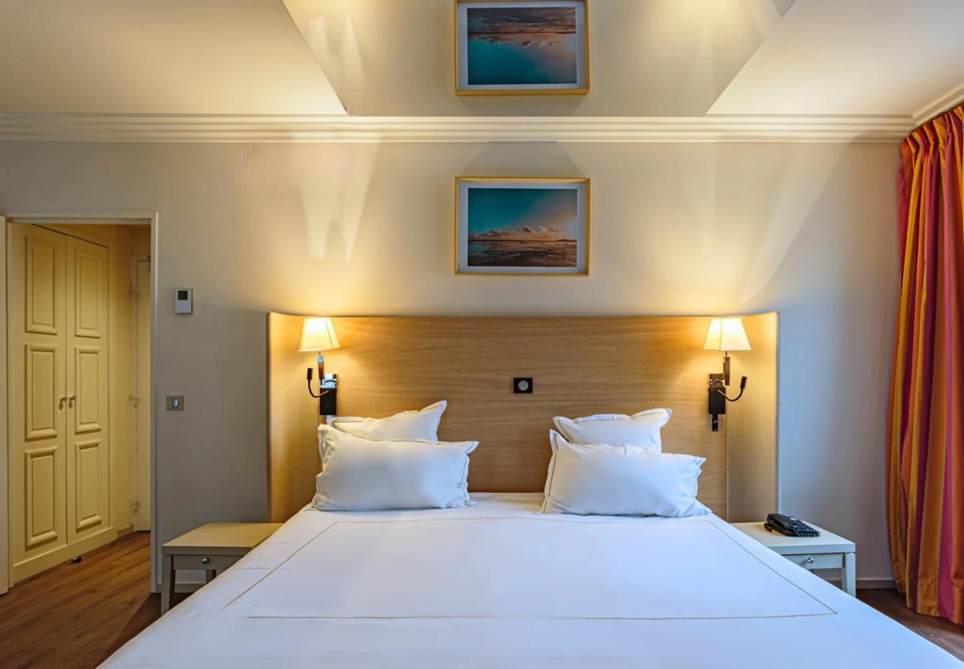 Chambre disponible pour un séminaire d'entreprise à Grand Tonic Hotel & SPA NUXE - Biarritz
