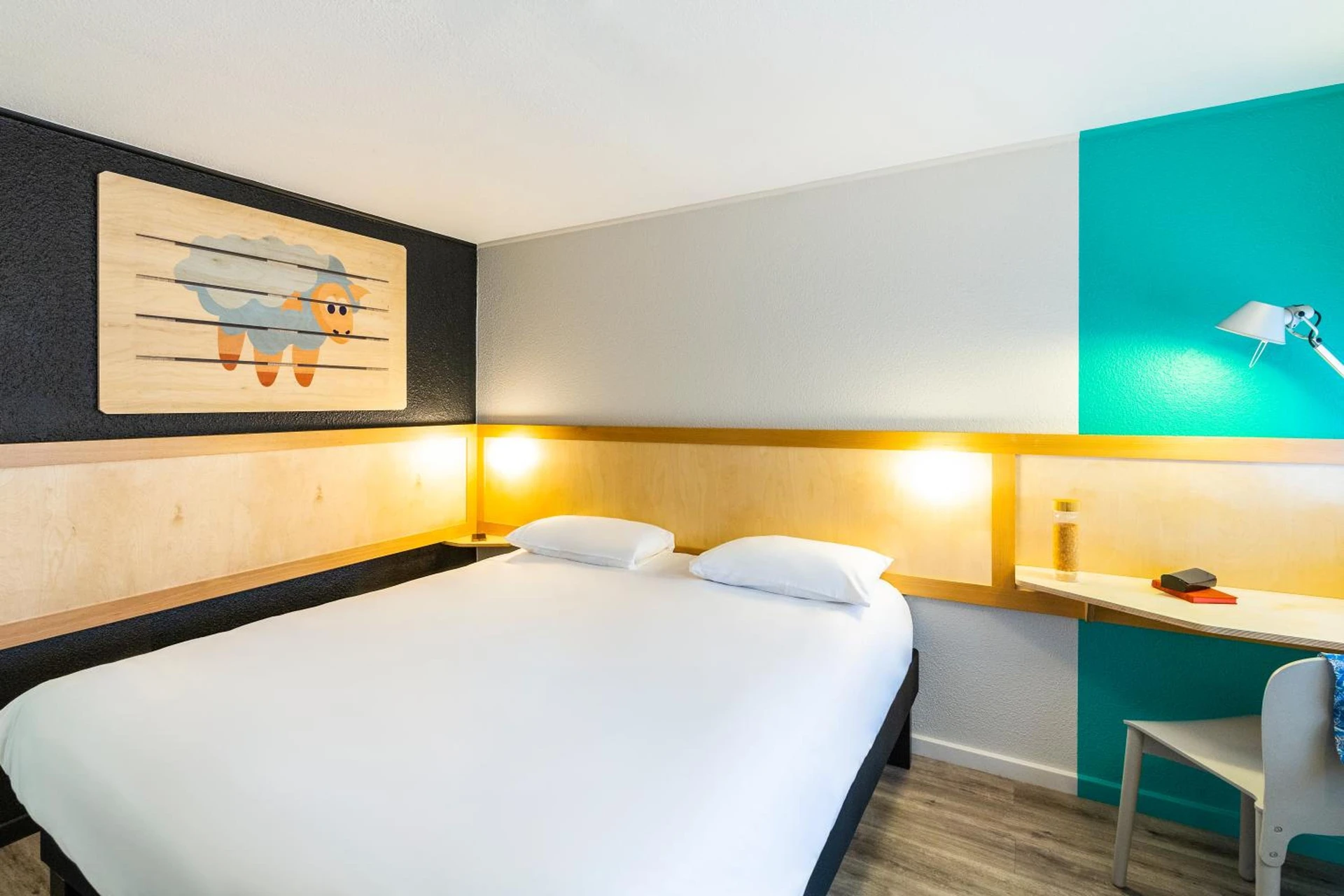 Magnifique chambre pour un séminaire d'entreprise à greet hôtel Angoulême - Saint-Yrieix-sur-Charente