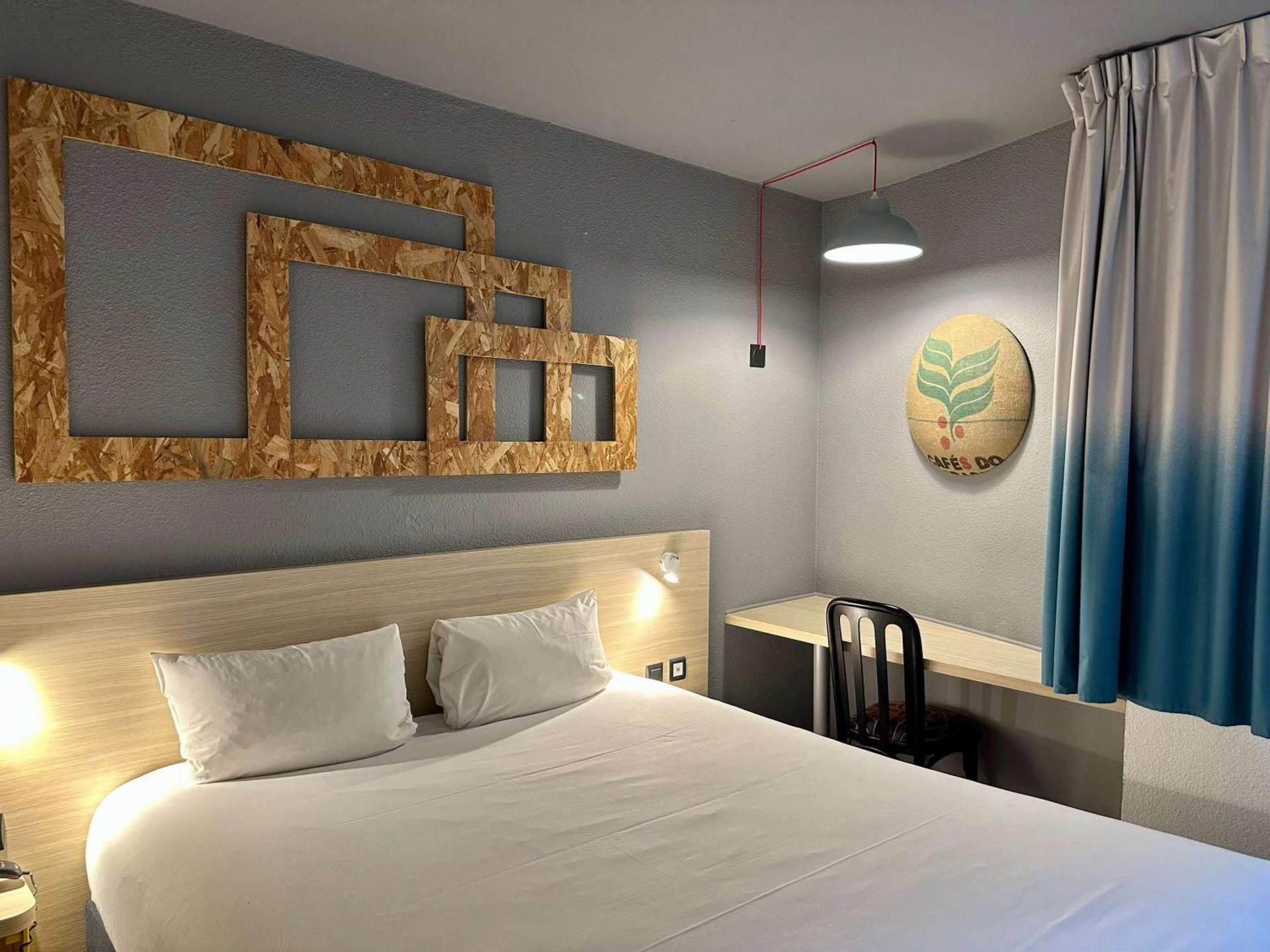 Magnifique chambre pour un séminaire d'entreprise à greet Hotel Bordeaux Aeroport - Mérignac