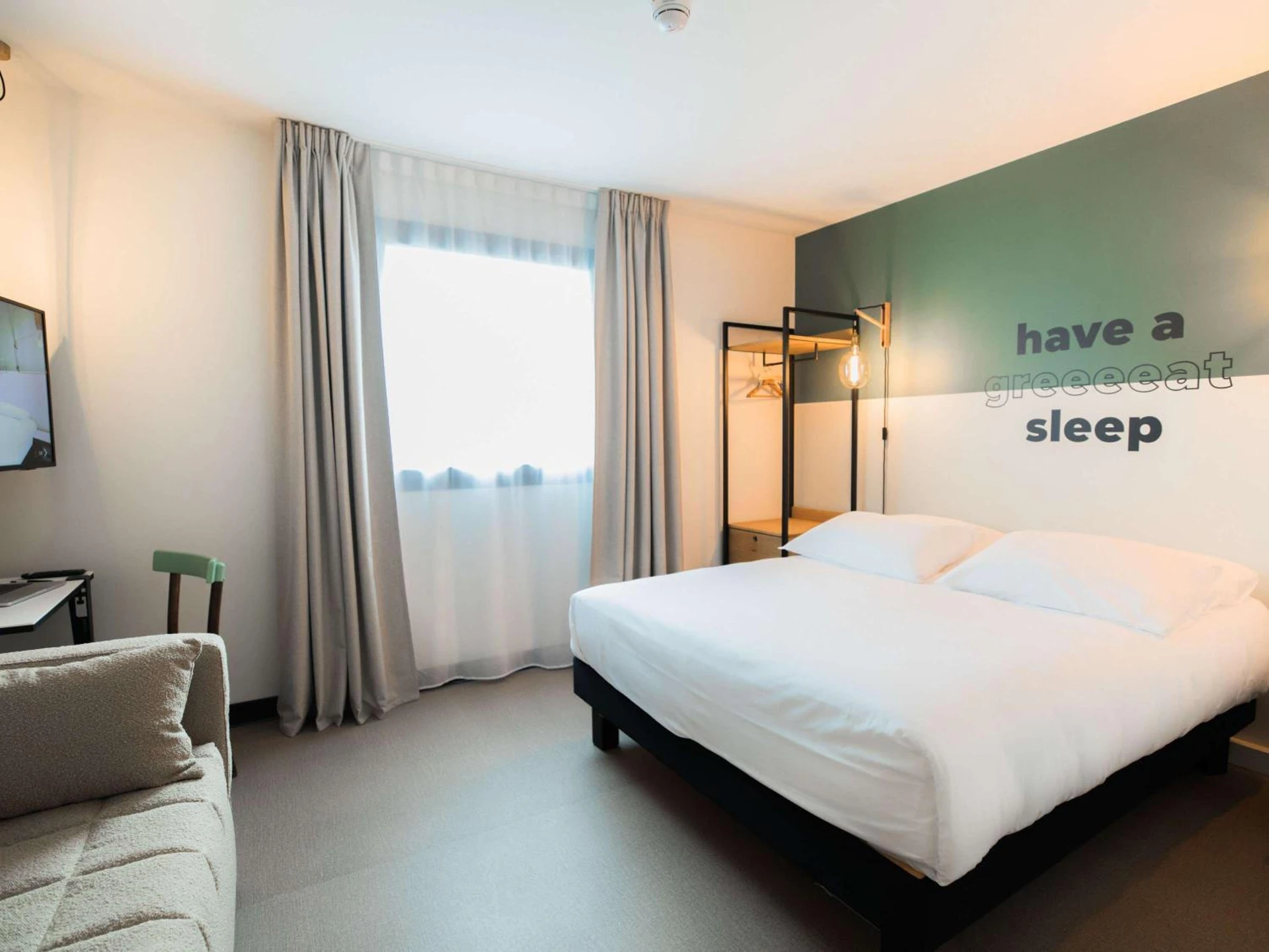 Chambre disponible pour un séminaire d'entreprise à Greet Hotel Brest Aéroport - Guipavas