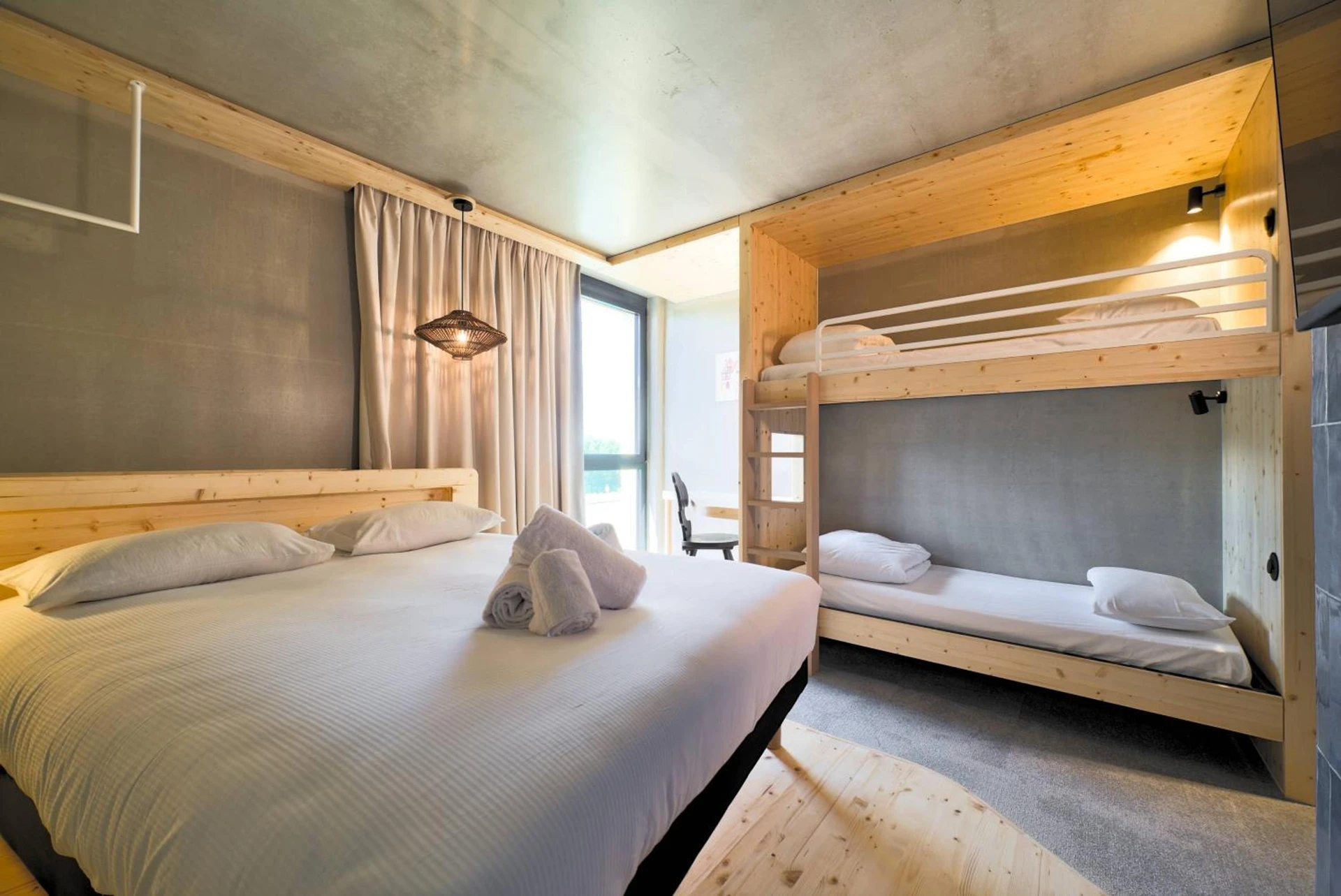 Chambre disponible pour un séminaire d'entreprise à greet hotel Cernay Mulhouse - Cernay