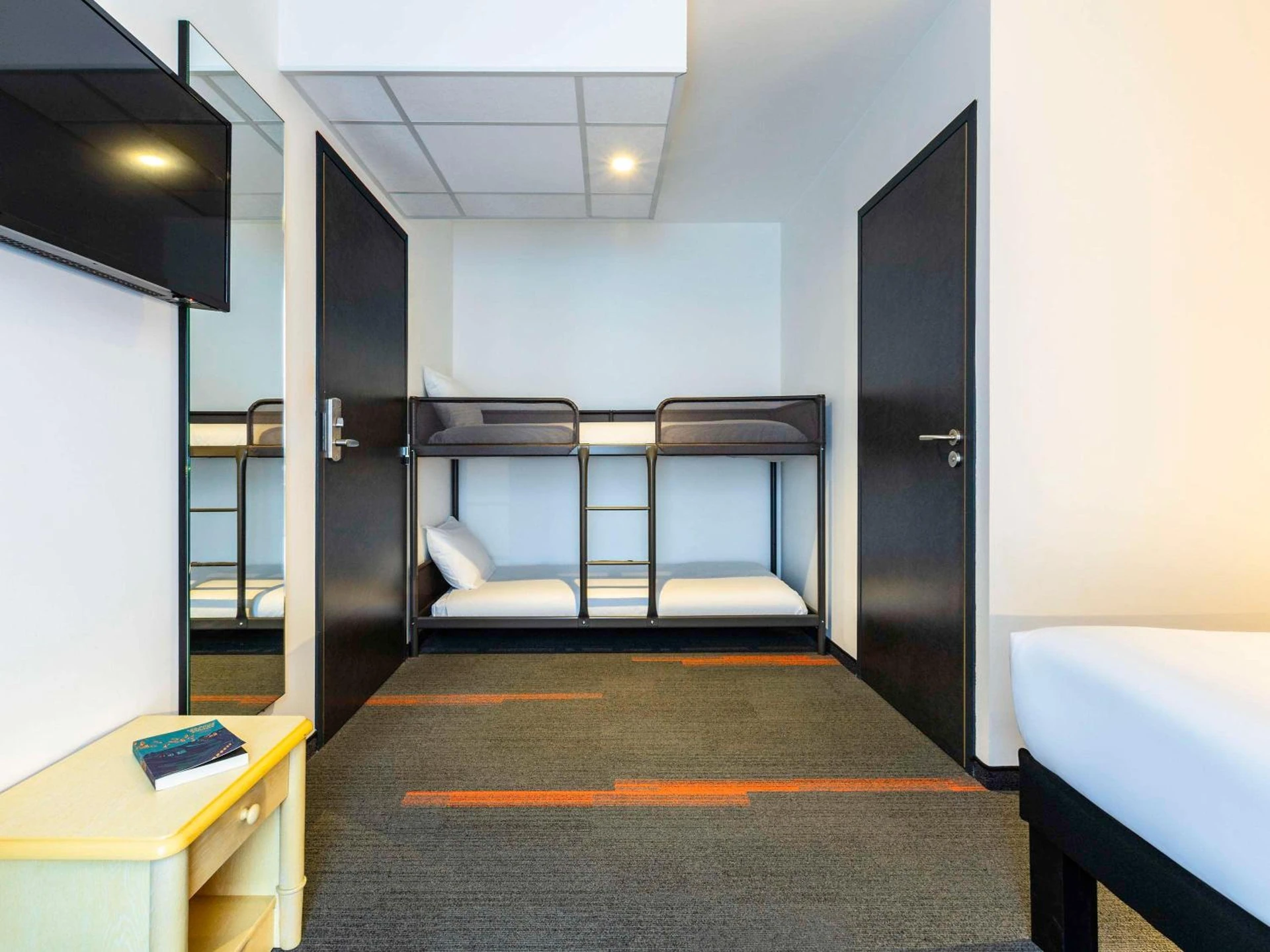 Chambre à greet Hotel Nancy Sud - Organiser un séminaire d'entreprise à Houdemont