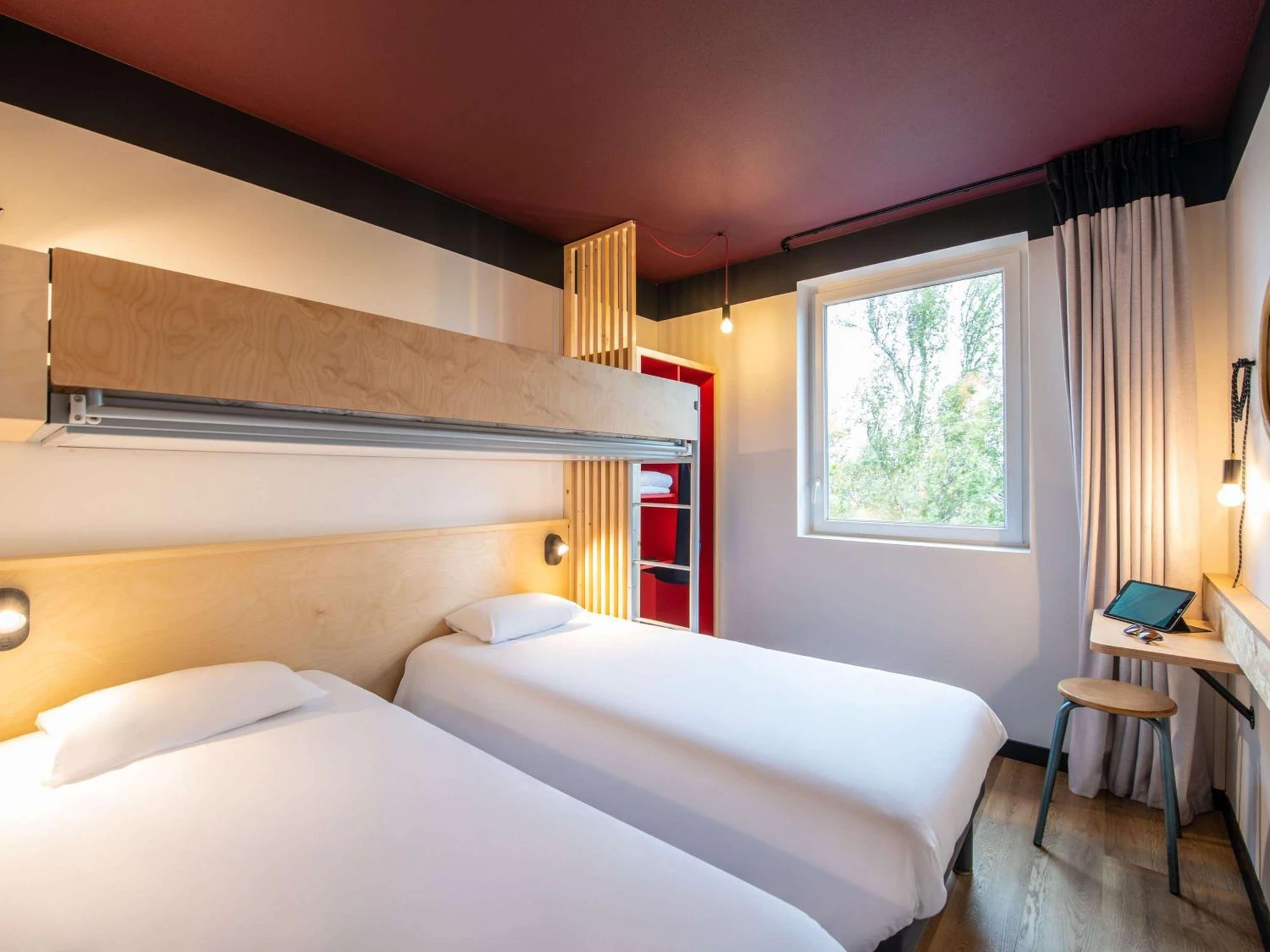 Chambre disponible pour un séminaire d'entreprise à Greet hotel Bourg-en-Bresse Sud Montagnat - Montagnat