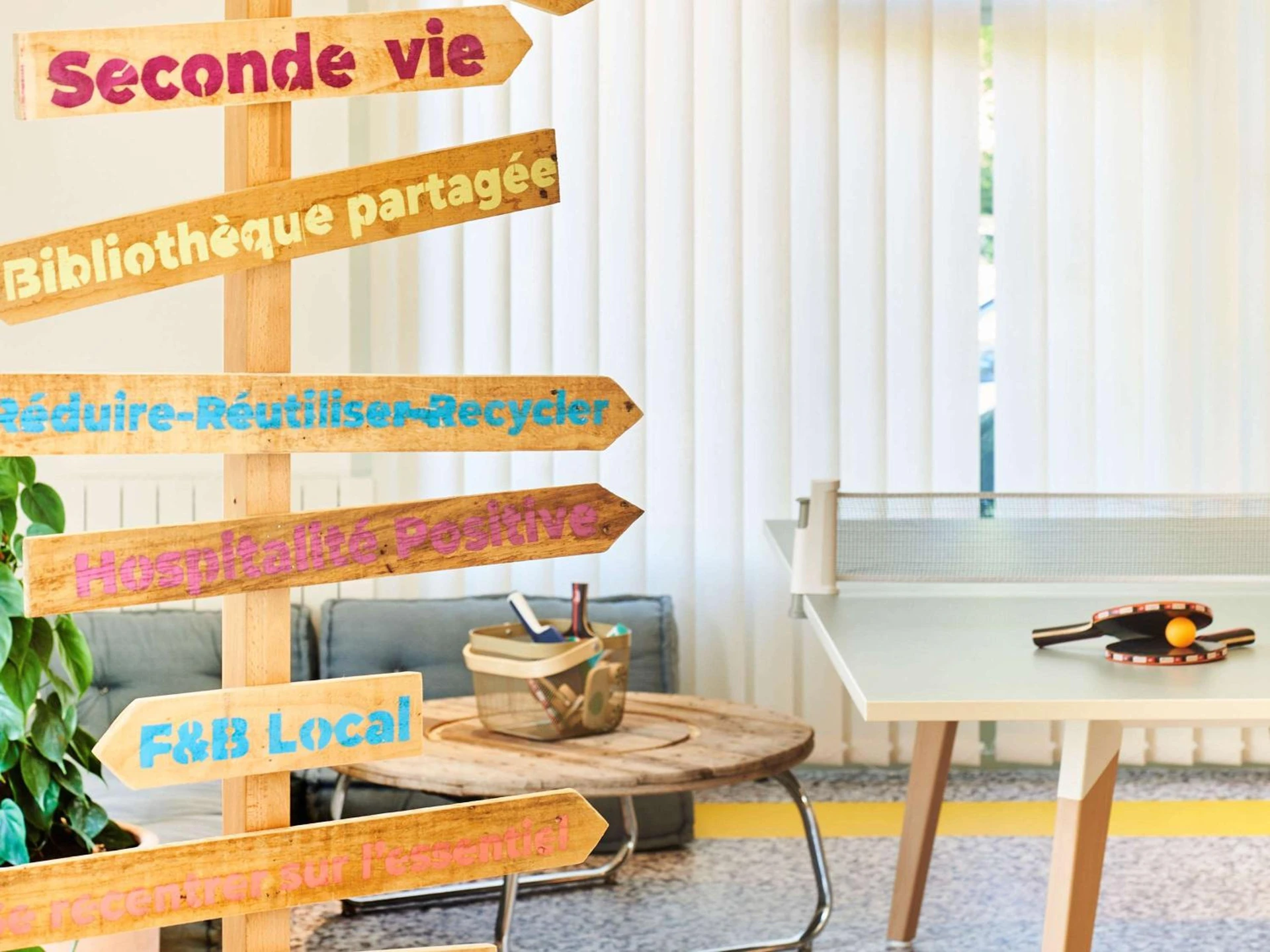 Organiser un séminaire d'entreprise : Greet Hotel Versailles - Voisins Le Bretonneux à paris-7e-arrondissement
