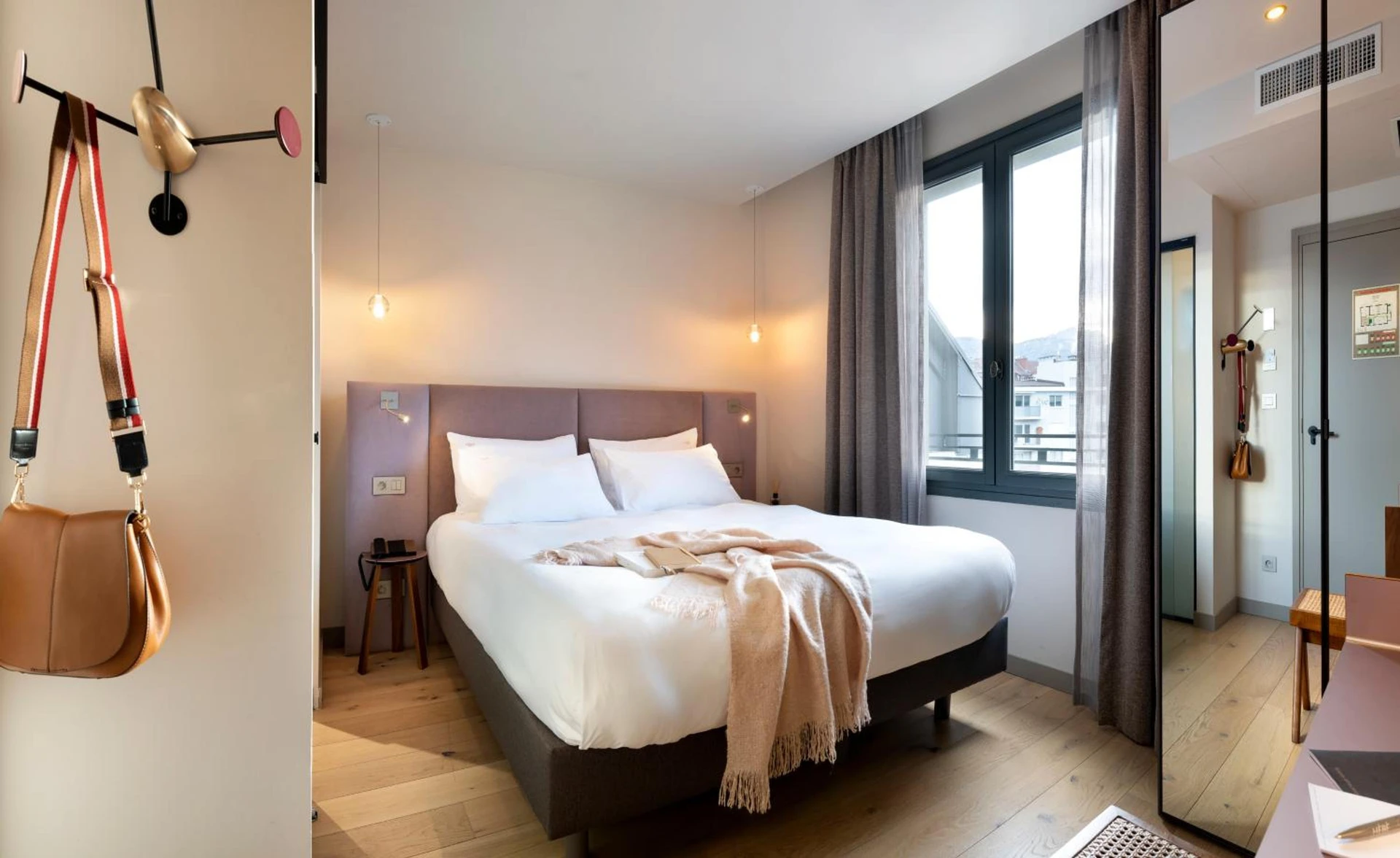 Chambre disponible pour un séminaire d'entreprise à Hébé Hotel - Annecy