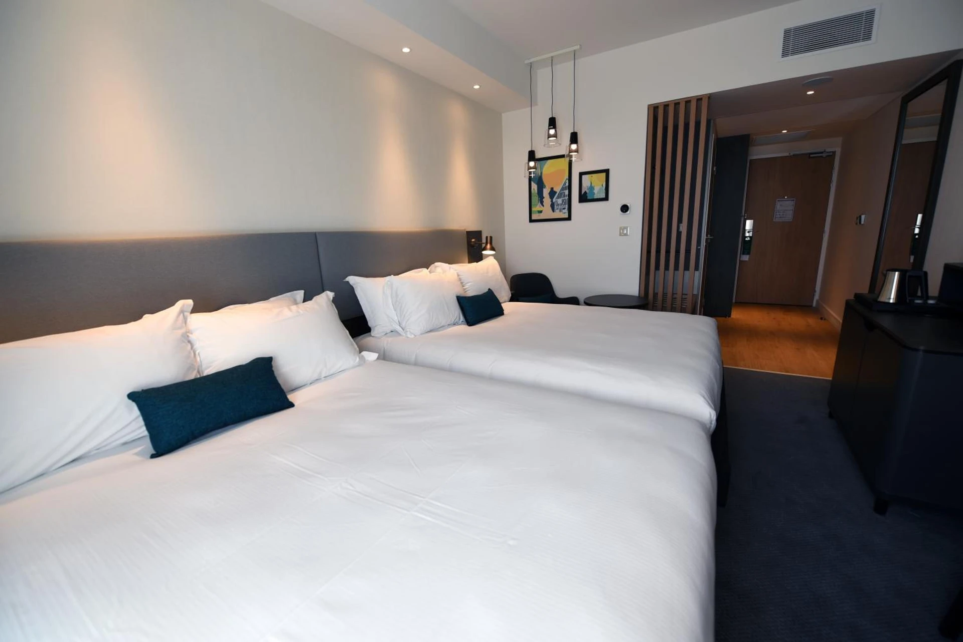 Chambre à Holiday Inn Dijon Sud - Longvic by IHG - Organiser un séminaire d'entreprise à La Verrière