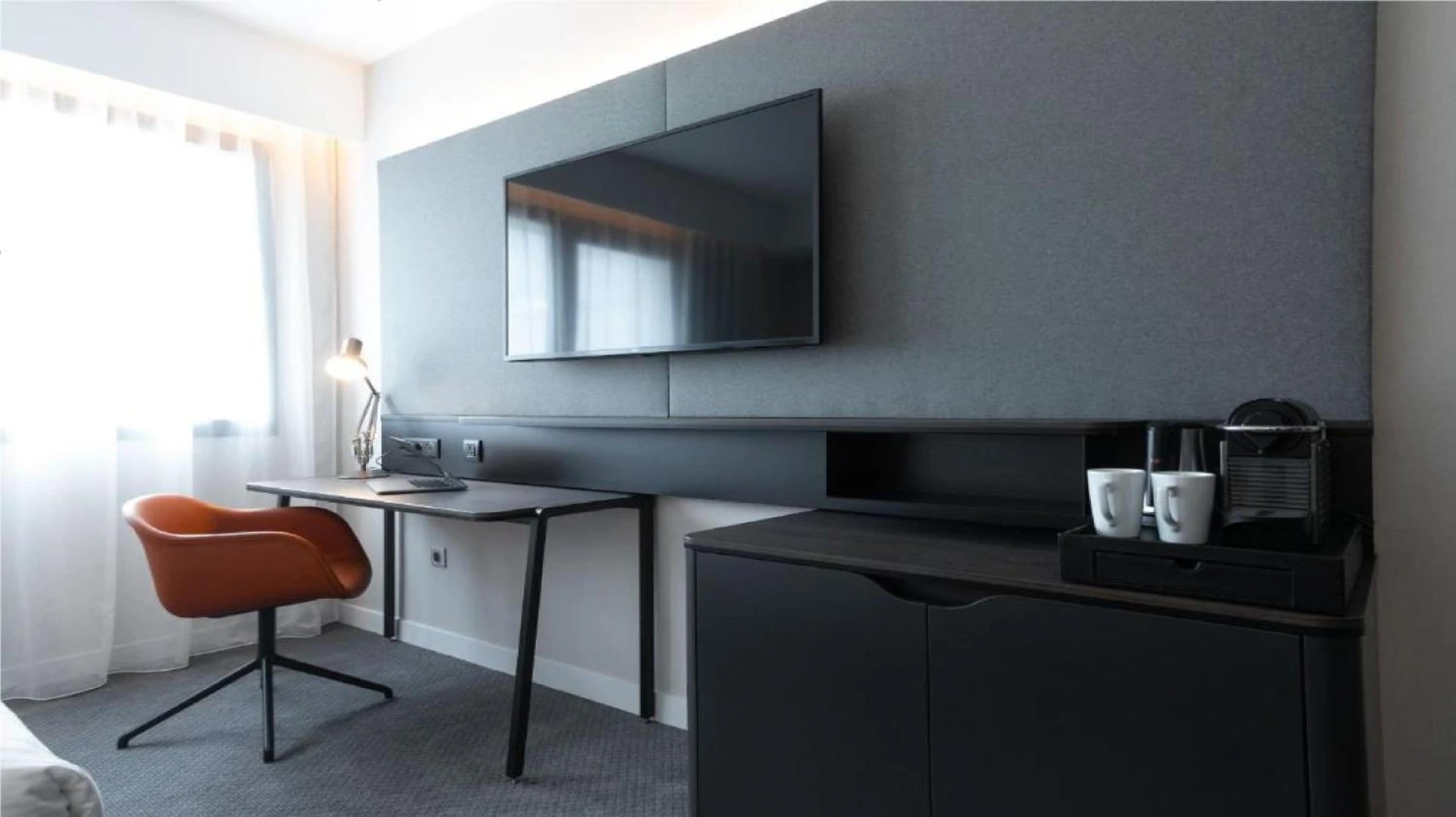 Magnifique chambre pour un séminaire d'entreprise à Holiday Inn Dijon Sud - Longvic by IHG - La Verrière