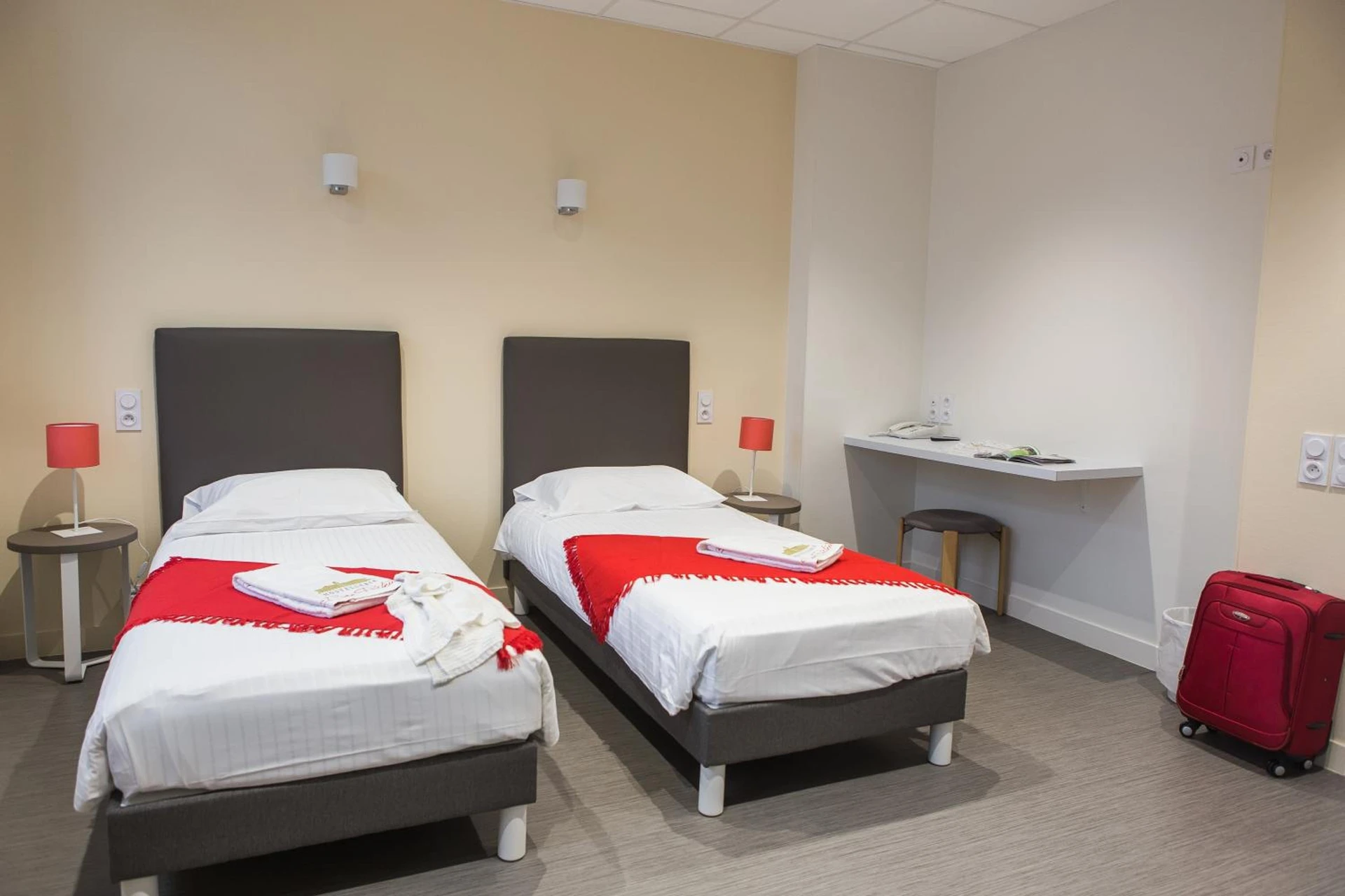 Magnifique chambre pour un séminaire d'entreprise à Hostellerie Bon Pasteur - Angers