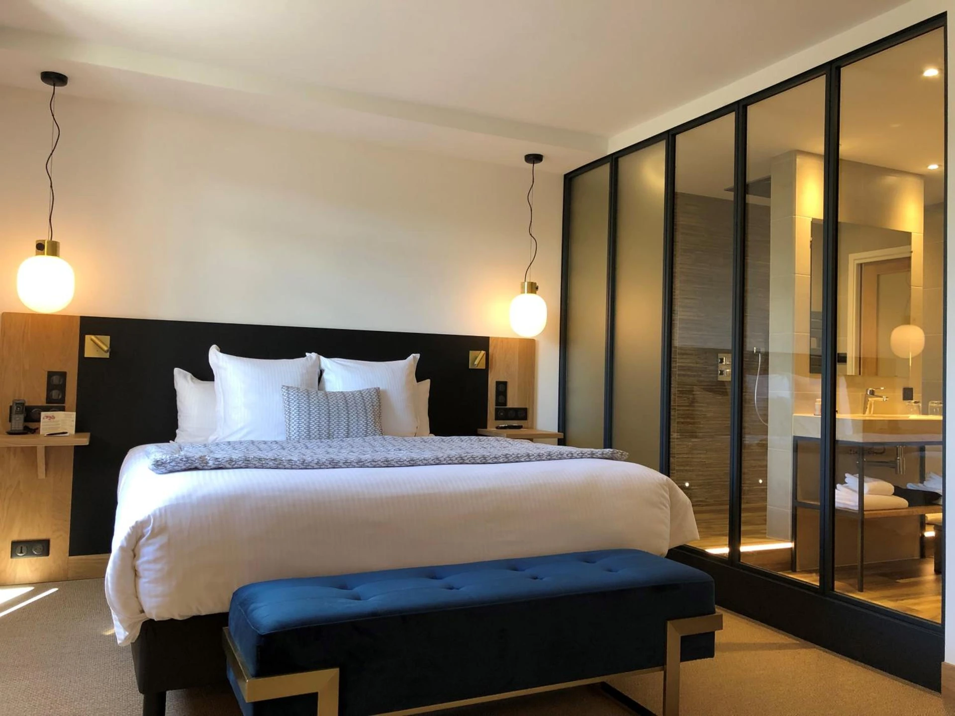 Chambre disponible pour un séminaire d'entreprise à Hostellerie Cèdre & Spa Beaune - Beaune